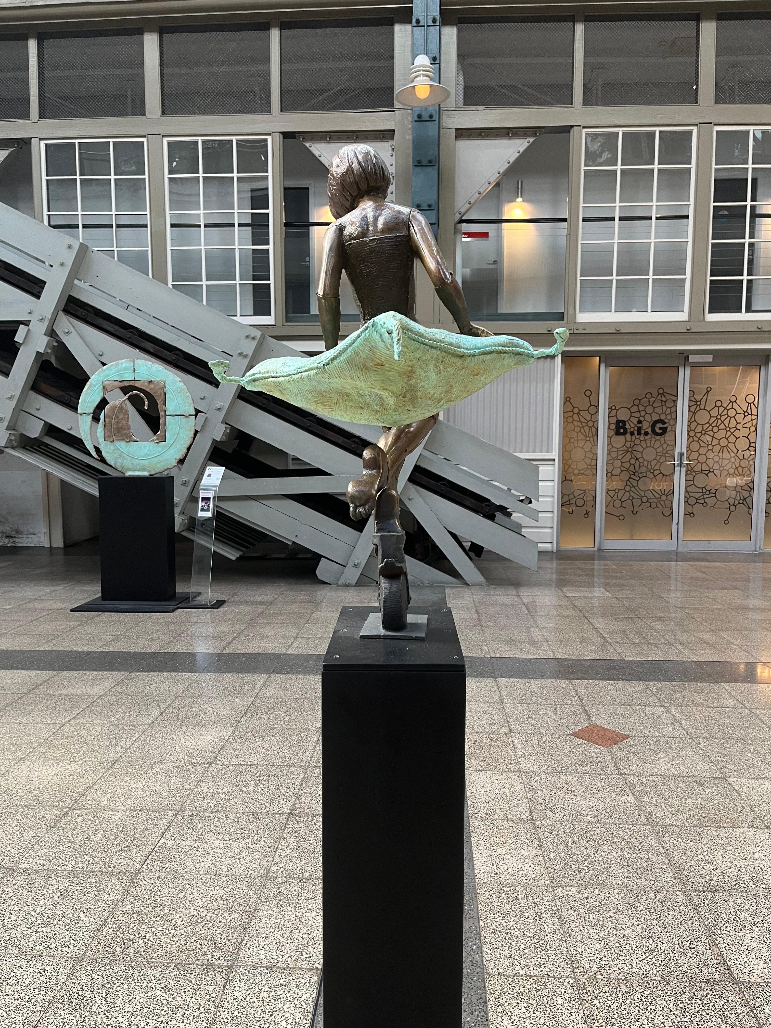 Soft Landing, Contemporary Bronze Sculpture For Sale 6