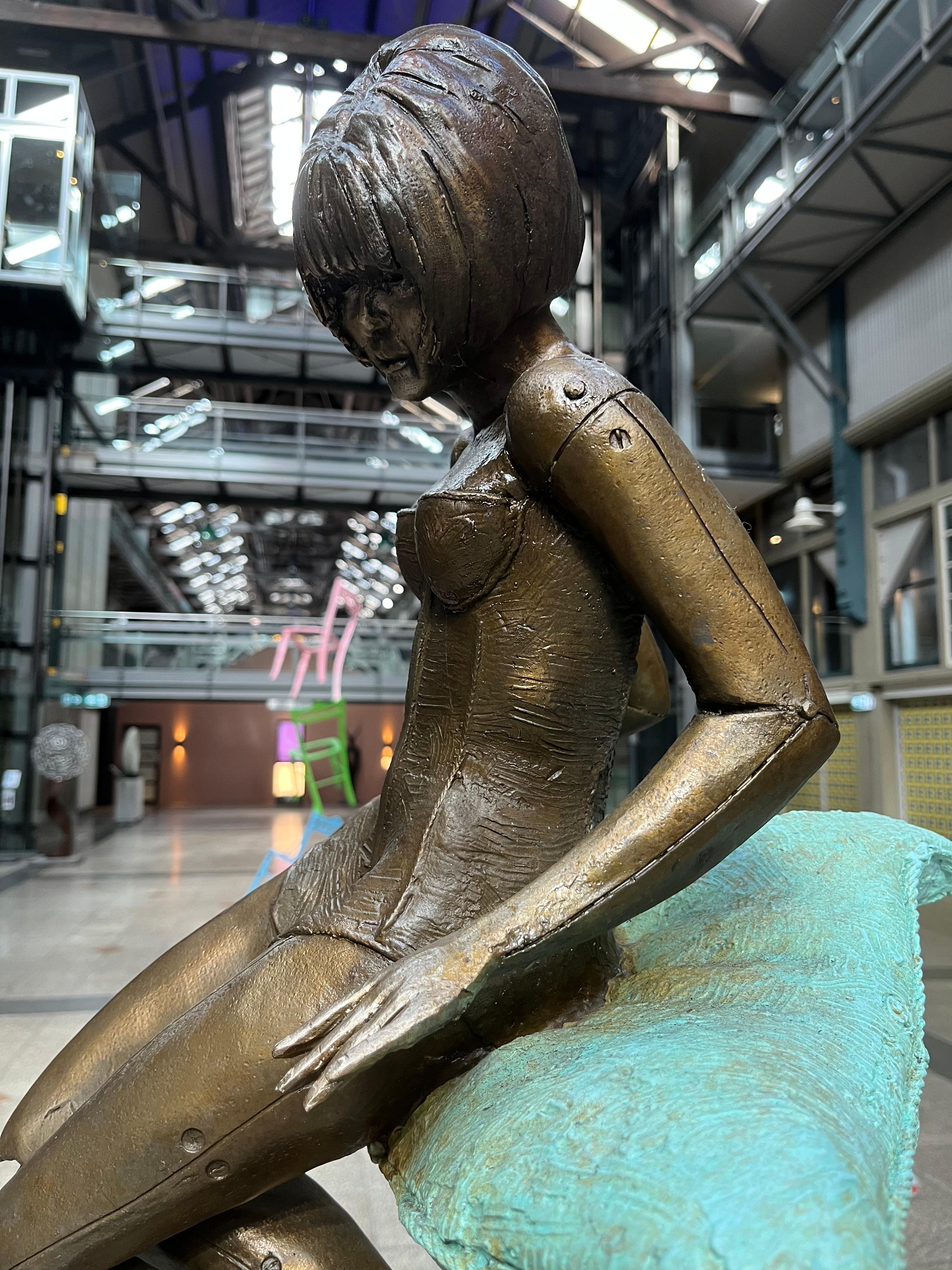 Soft Landing, Contemporary Bronze Sculpture For Sale 5