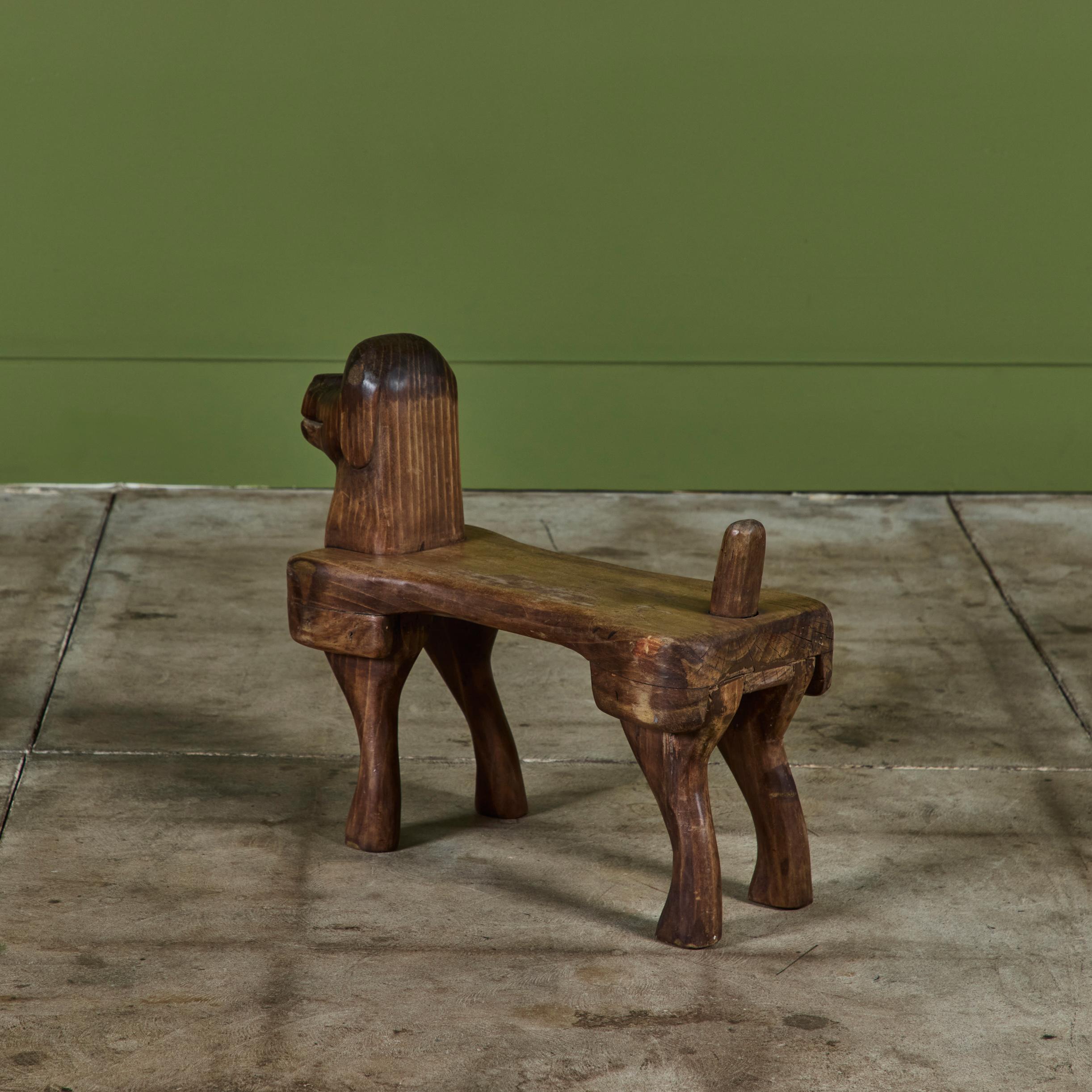 Stephen Huneck Reposapiés de madera tallada con forma de perro Estadounidense en venta