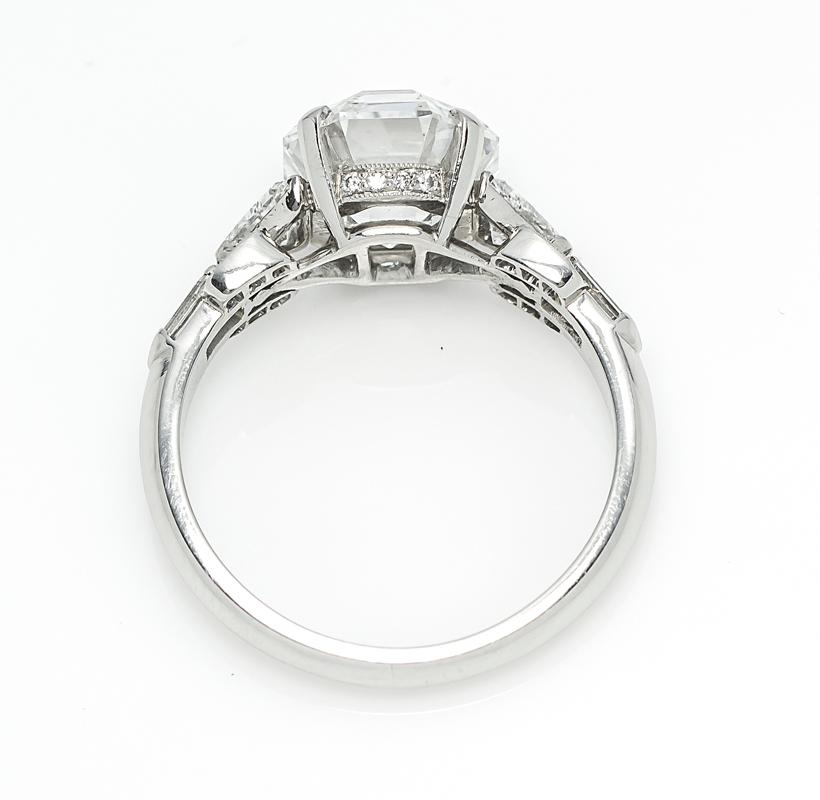 Stephen Russell Asscher Cut Diamond and Platinum Ring In New Condition In New York, NY