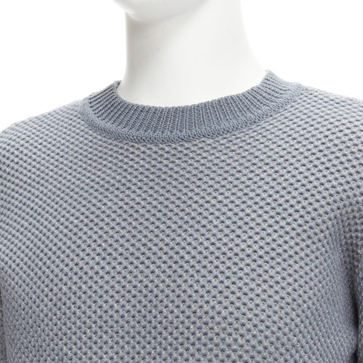 STEPHEN SCHNEIDER 100% textured waffle wool grey crew neck sweater Sz 4 L
Reference: JSLE/A00043
Brand: Stephen Schneider
Material: Wool
Color: Grey
Pattern: Solid
Closure: Pullover
Extra Details: Beautiful thick textured wool.
Made in: