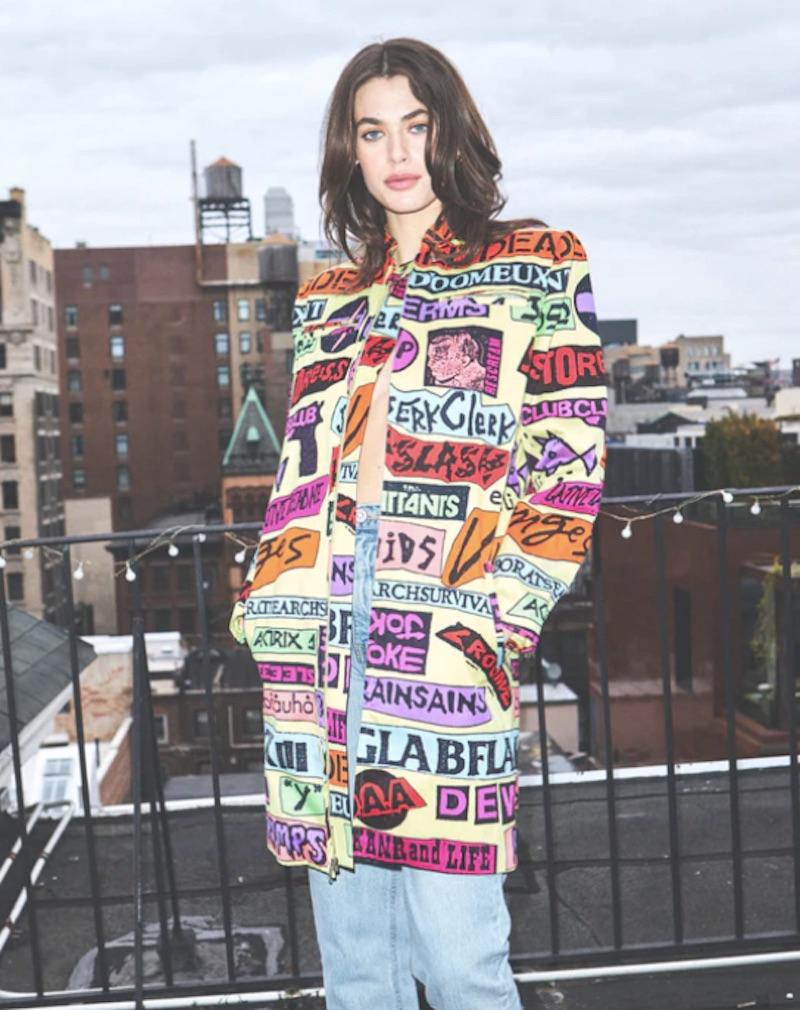 VINTAGE GRACE NY

1988 Spring/Summer Collection by Stephen Sprouse. The cotton jacket features a multi-color 