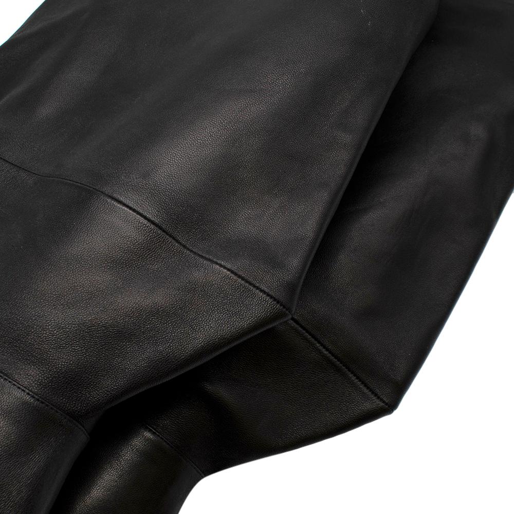 Stiletto-Kniestiefel aus schwarzem Leder von Stephen Venezia - Größe EU 41 im Angebot 3