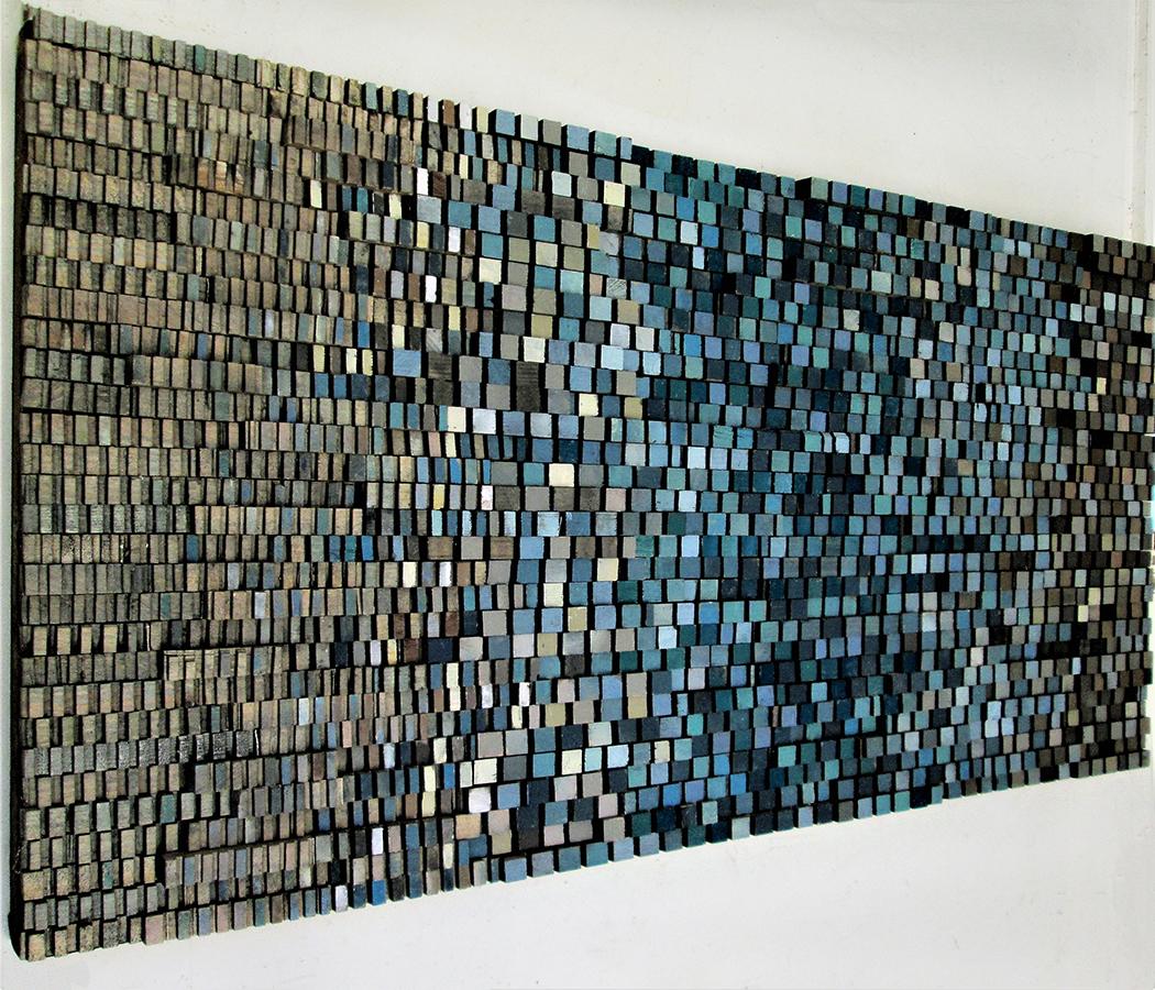 Fade In (Dreidimensionale dreidimensionale Holz-Wandskulptur in abstraktem Blau) – Sculpture von Stephen Walling