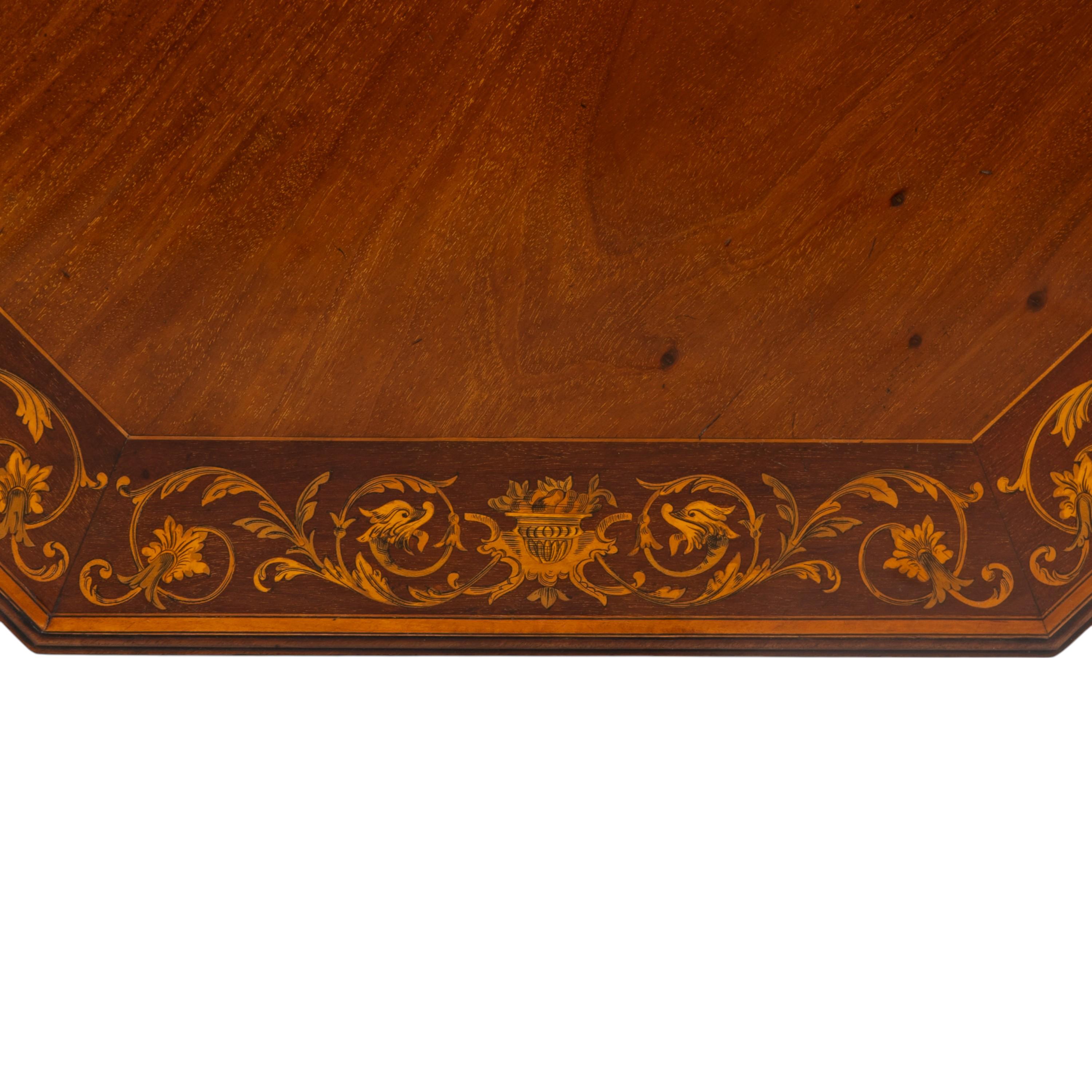 Stephens Webb, di Collinson & Lock. Tavolo da centro ottagonale Aesthetic Movement in vendita 8