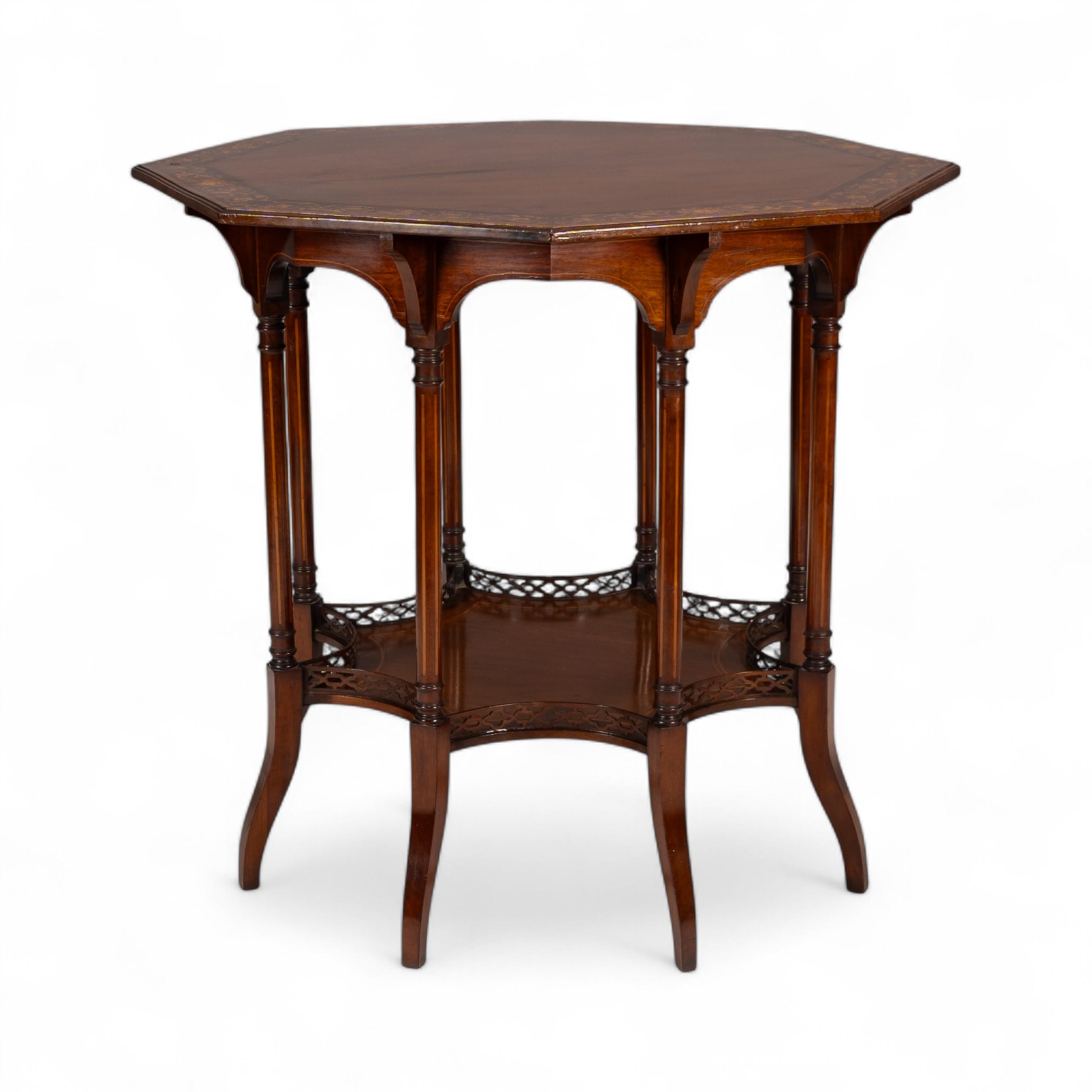 Fatto a mano Stephens Webb, di Collinson & Lock. Tavolo da centro ottagonale Aesthetic Movement in vendita