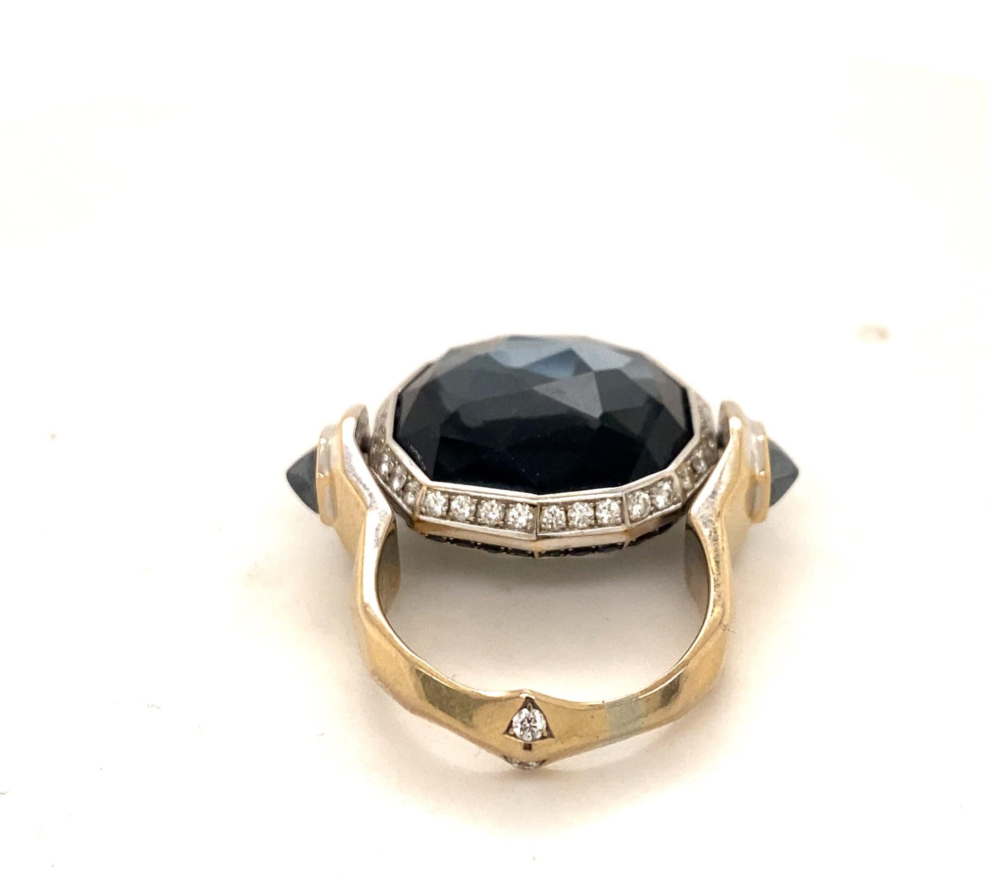 Stephen Webster 18K Gold Quartz & Diamond Reversible Flip Cocktail Ring In Good Condition For Sale In Woodland Hills, CA