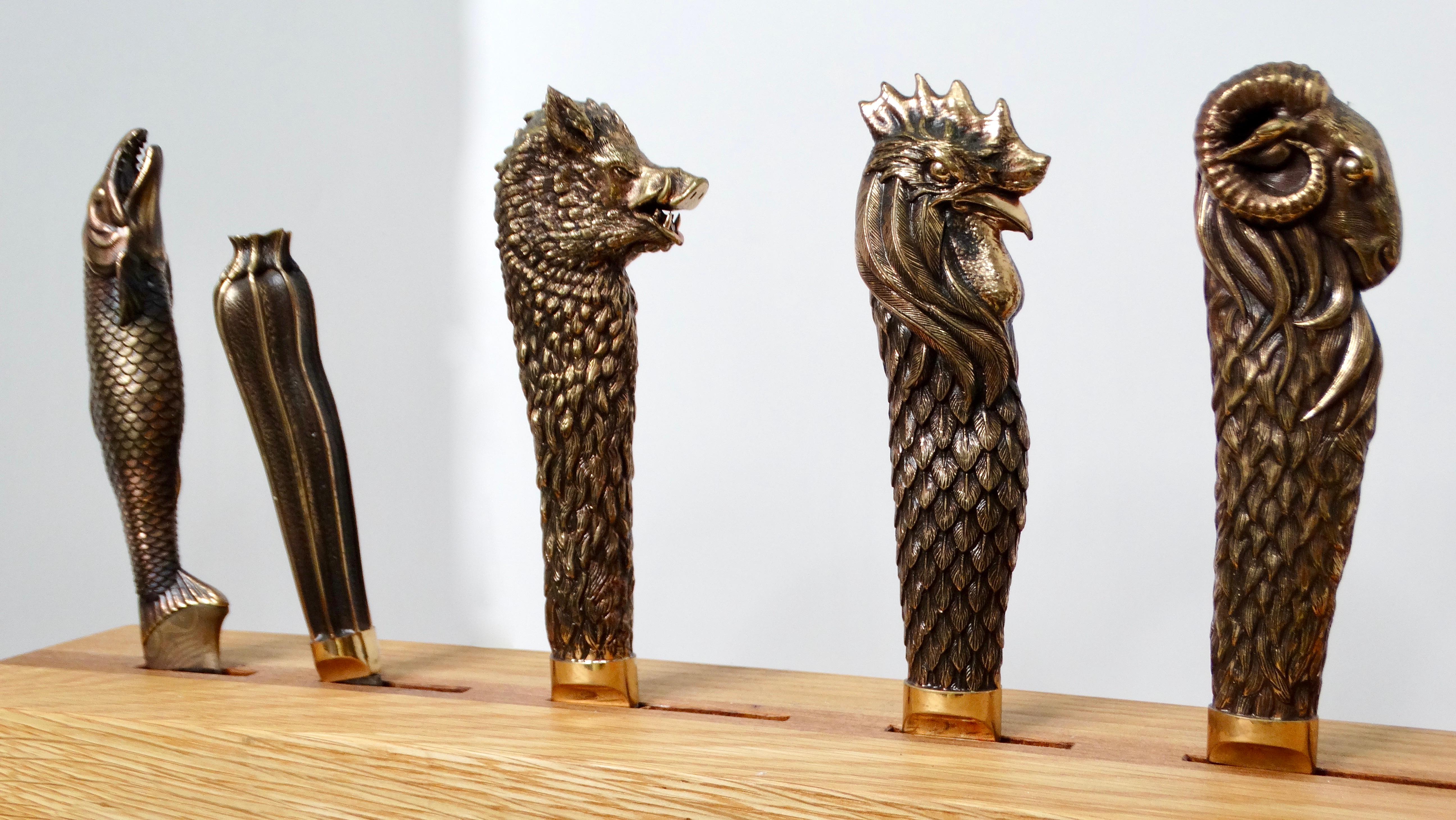 Coltelli da chef We the Beast di Stephen Webster con manici in bronzo e lame in acciaio di Damasco In condizioni buone in vendita a Scottsdale, AZ