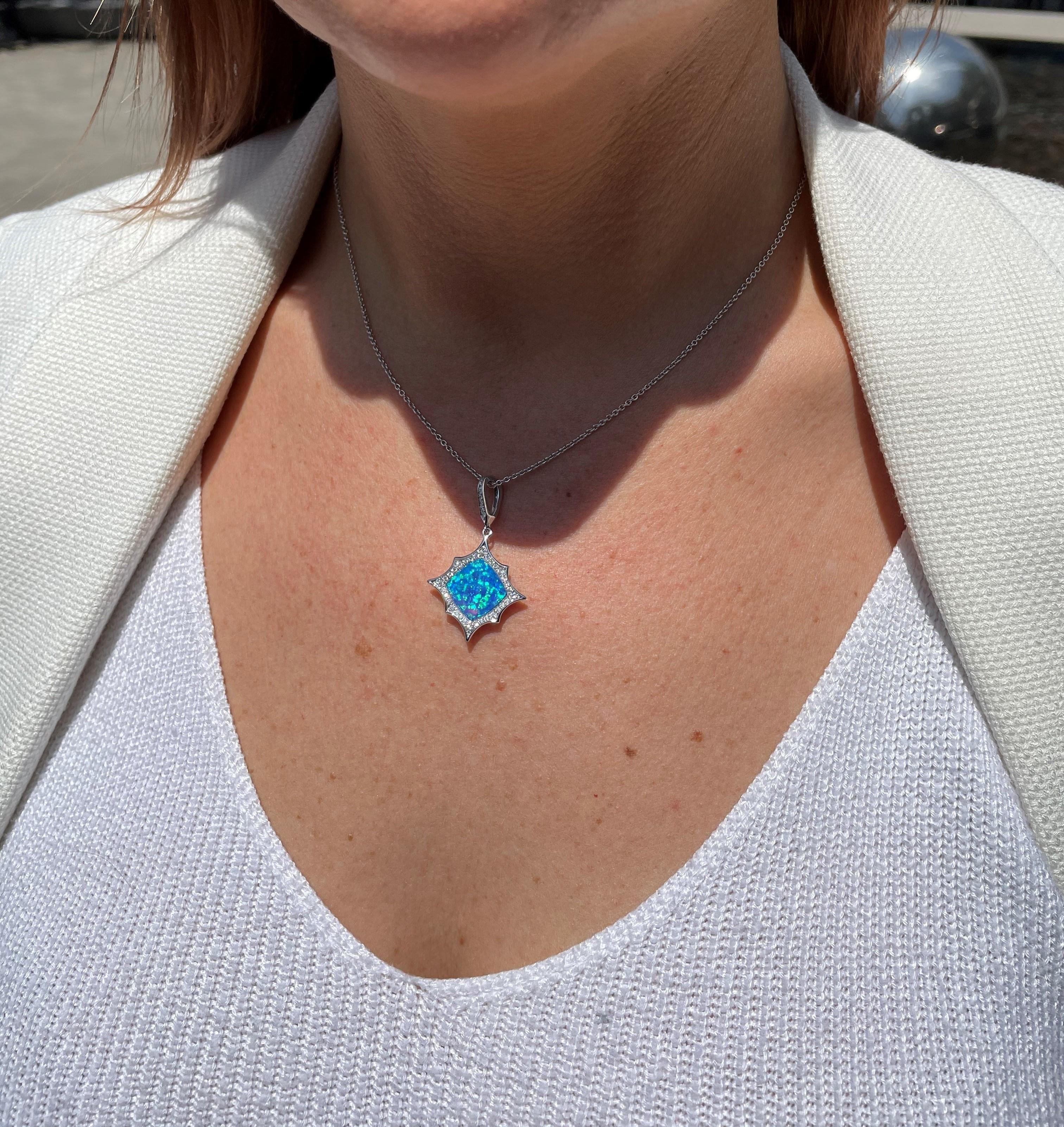 blue crystal necklaces