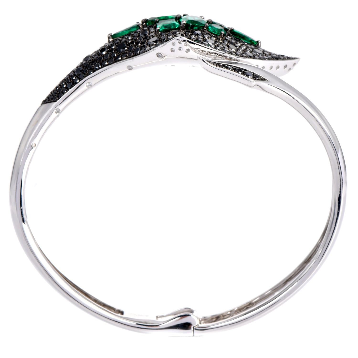 Women's Stephen Webster Diamond Emerald 18K Stingray Cuff Bracelet