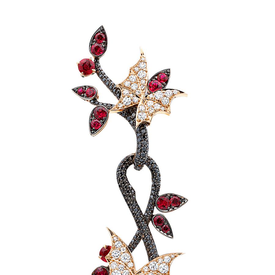 Pendientes Stephen Webster Fly by Night de rubí y oro rosa de 18 quilates en forma de bosque Corte mixto en venta