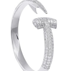 Stephen Webster Hammerhead 18 Karat White Gold and White Diamond Bangle