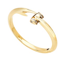 Stephen Webster Hammerhead 18 Karat Yellow Gold and White Diamond Bangle