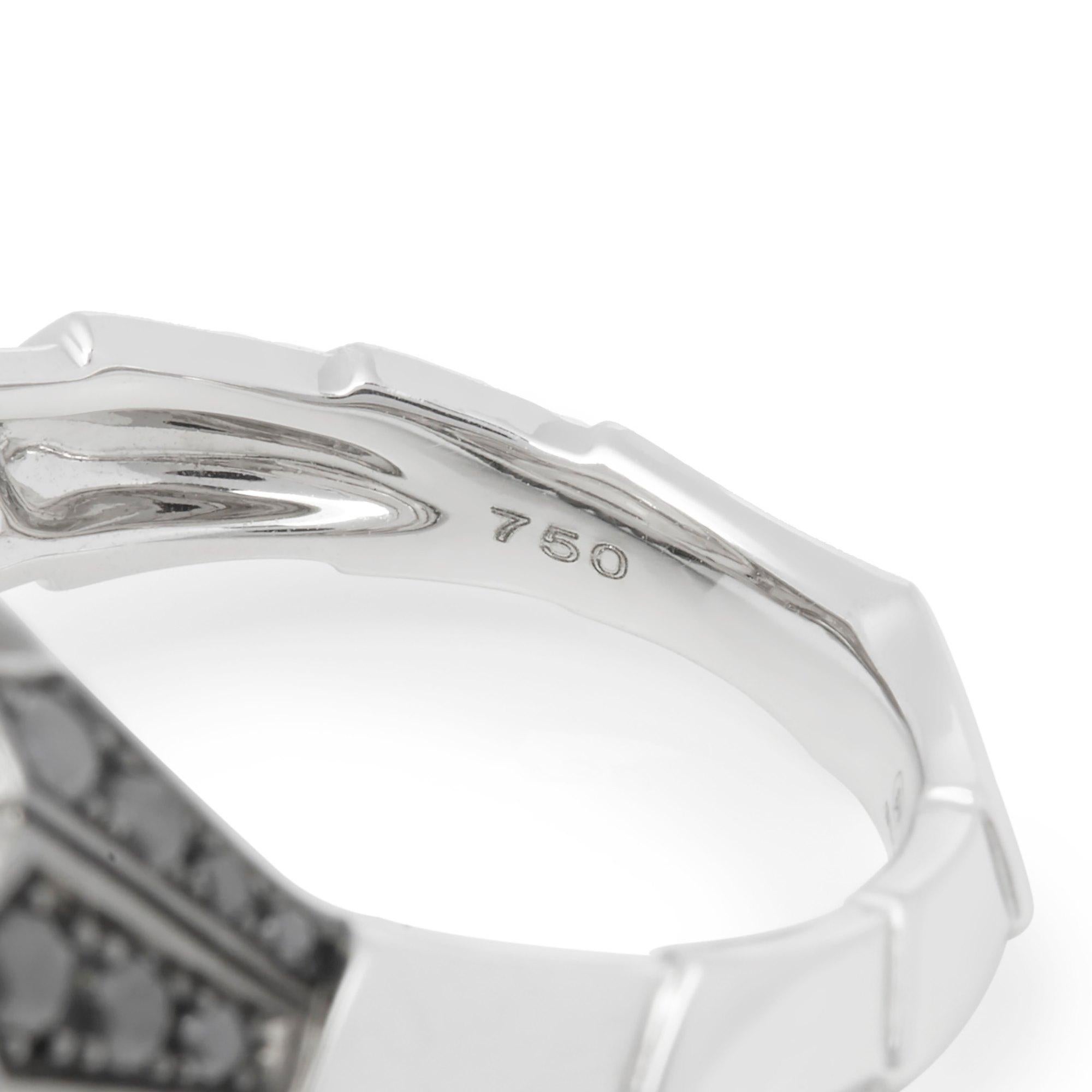 Women's Stephen Webster Jewels Verne 18 Carat White Gold Crystal Haze Fan Ring For Sale