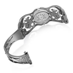 Stephen Webster Les Dents de la Mer Silver Slate Cat's Eye and Quartz Bangle