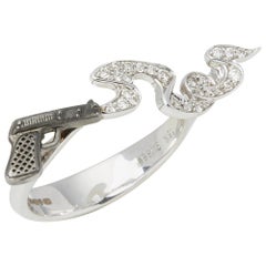 Stephen Webster Murder She Wrote 18 Carat White Gold Smoking Gun Diamond Ring