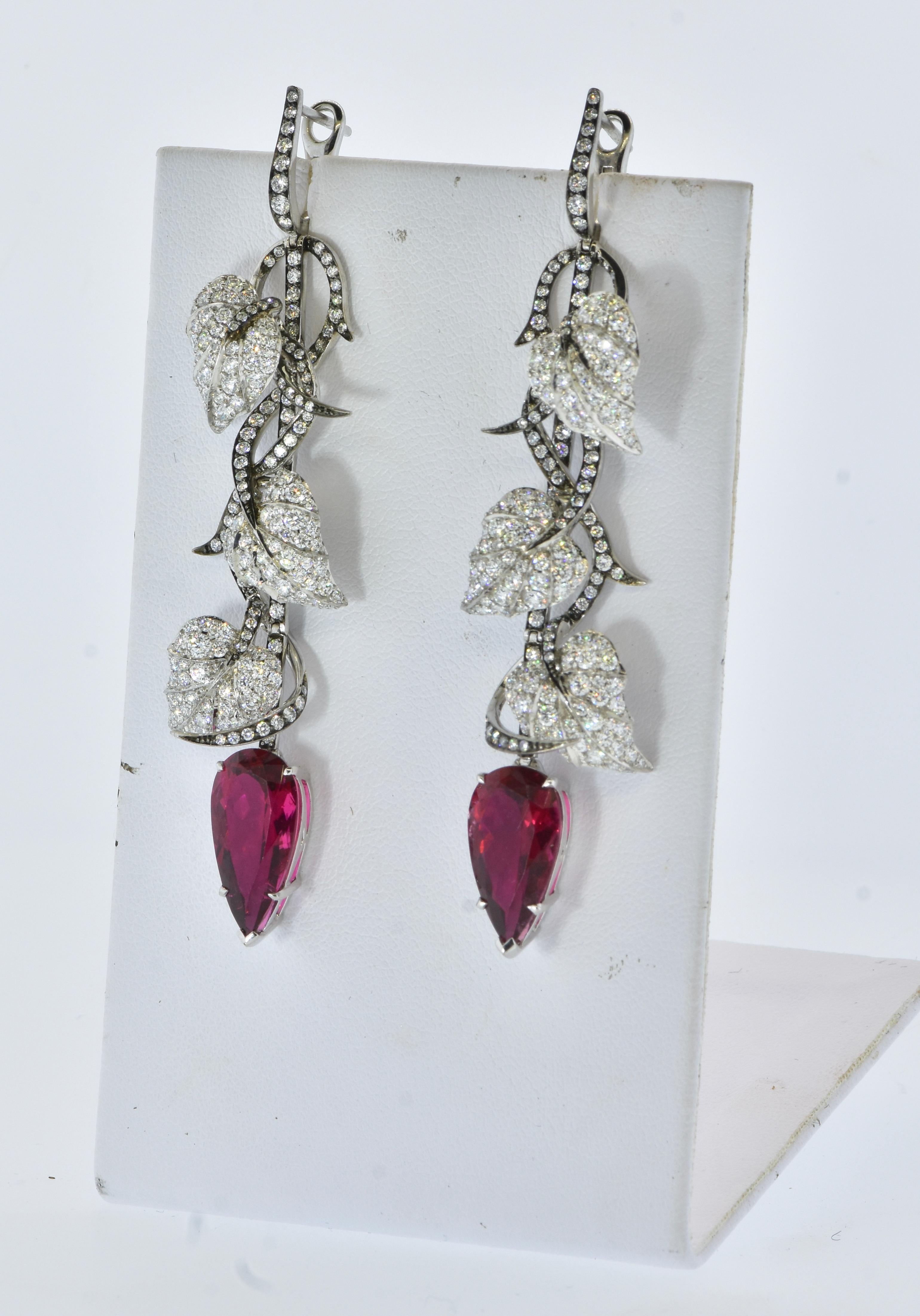 Women's or Men's Stephen Webster Rubellite and Diamond Dramatic Hanging Earrings, London, c. 2022 For Sale