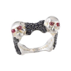 Stephen Webster Skull and Bones Men's Sterling Silver Ruby & Black Sapphire Ring