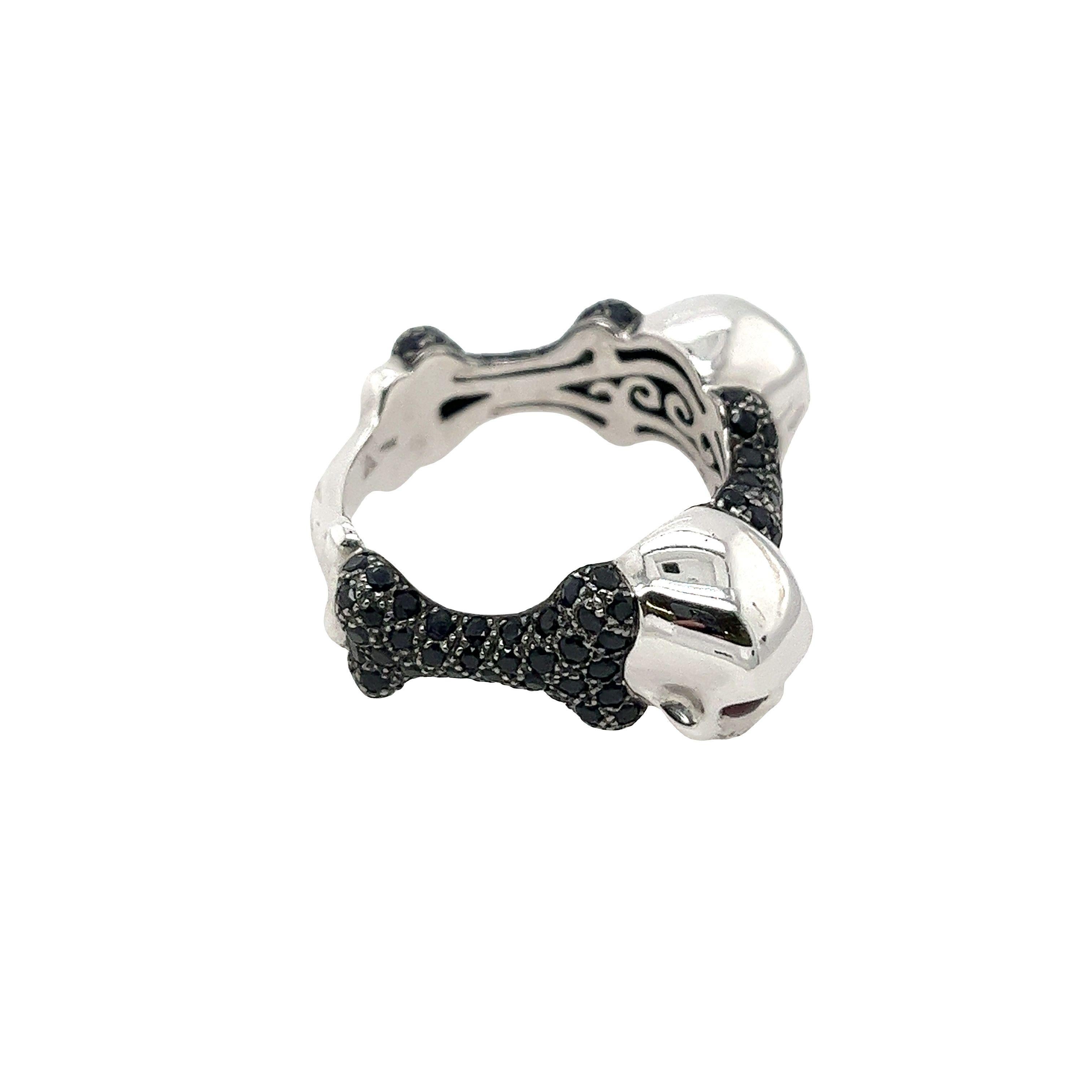 Ohrring mit Totenkopf und Knochen von Stephen Webster mit schwarzem Saphir und Rubin 1