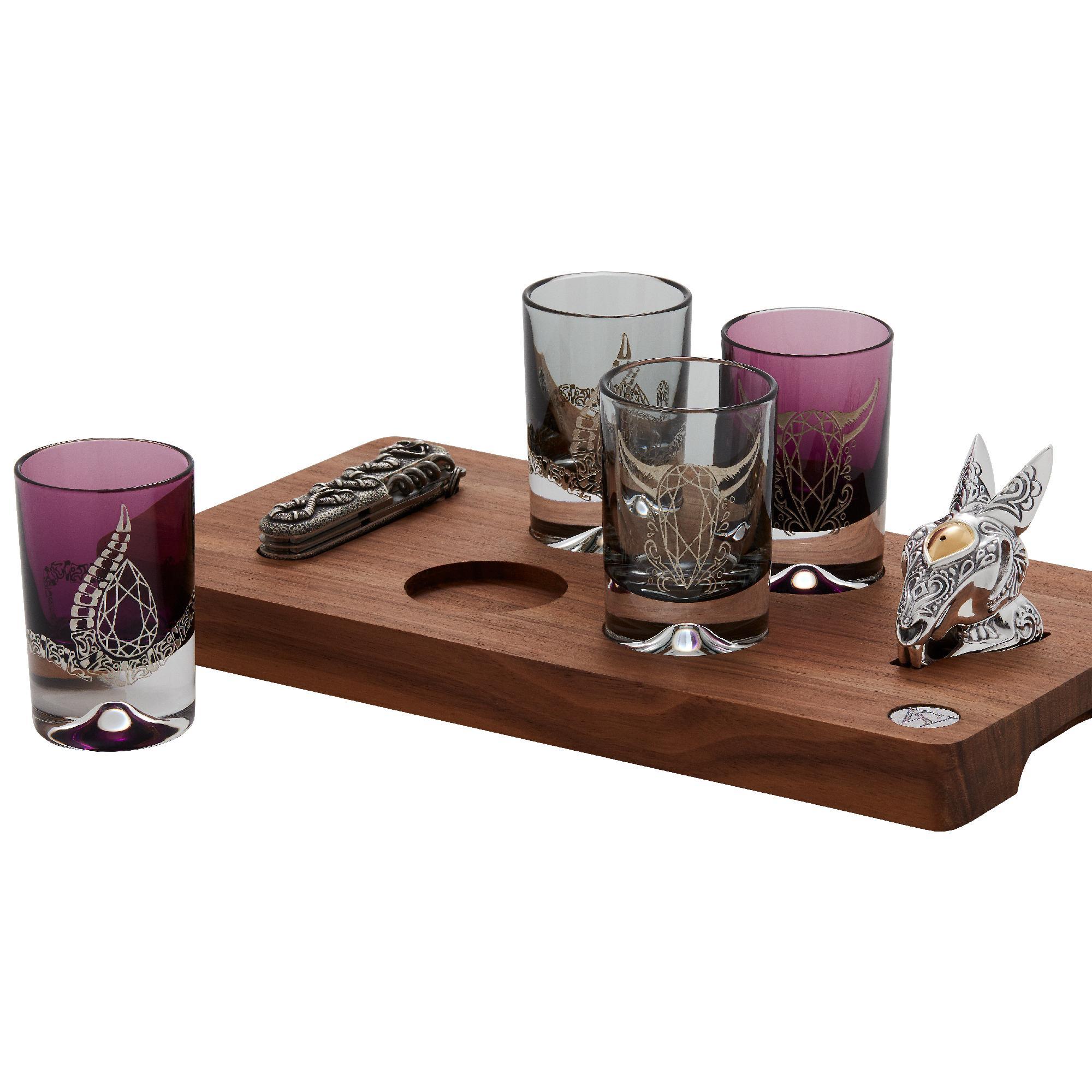 British Stephen Webster Tequila Lore Cow Engraved Detail Amethyst Shot Glass - Set of 2 For Sale