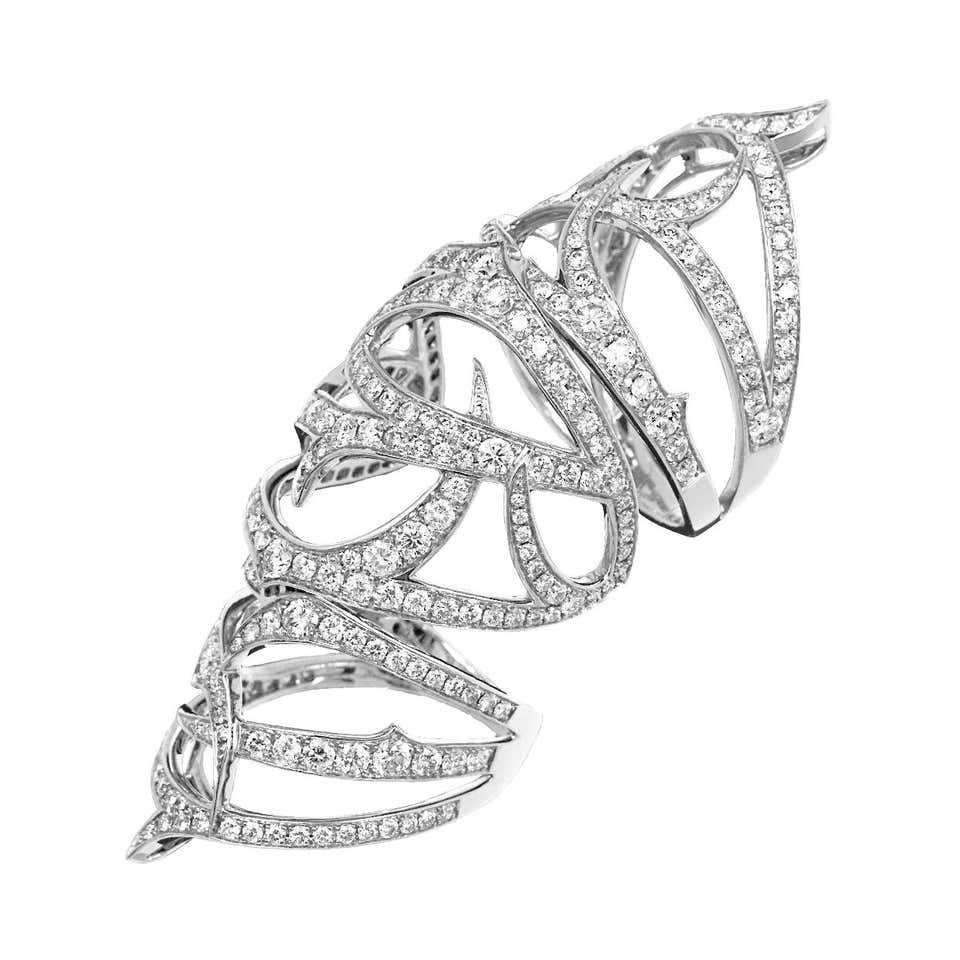 18 Karat White Gold Full Finger Rectangle Pavé Diamond Ring For Sale at ...