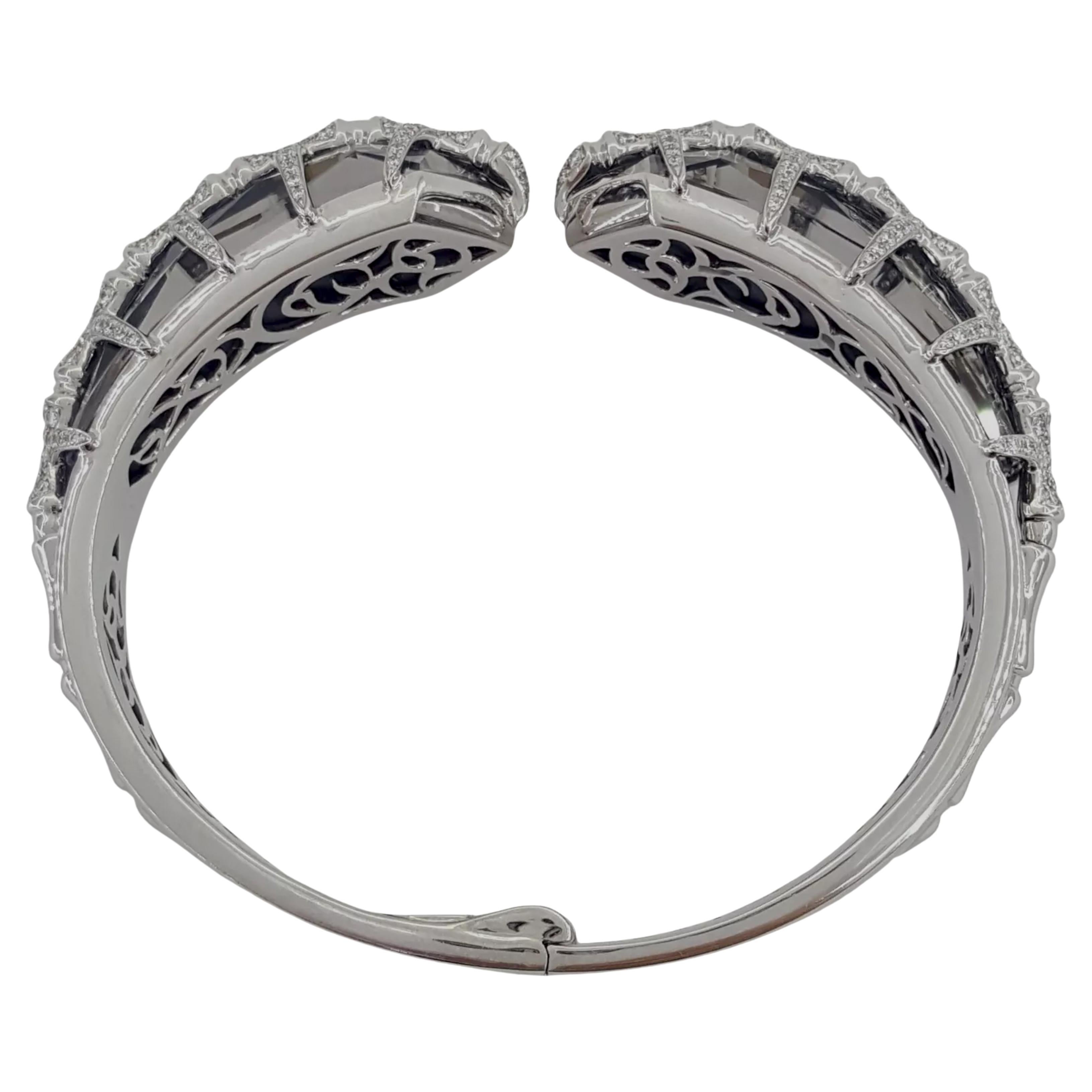 Stephen Webster Sushi Ematite Cristallo Haze e Bracciale Bangle con Diamanti In condizioni Nuovo in vendita a Chicago, IL