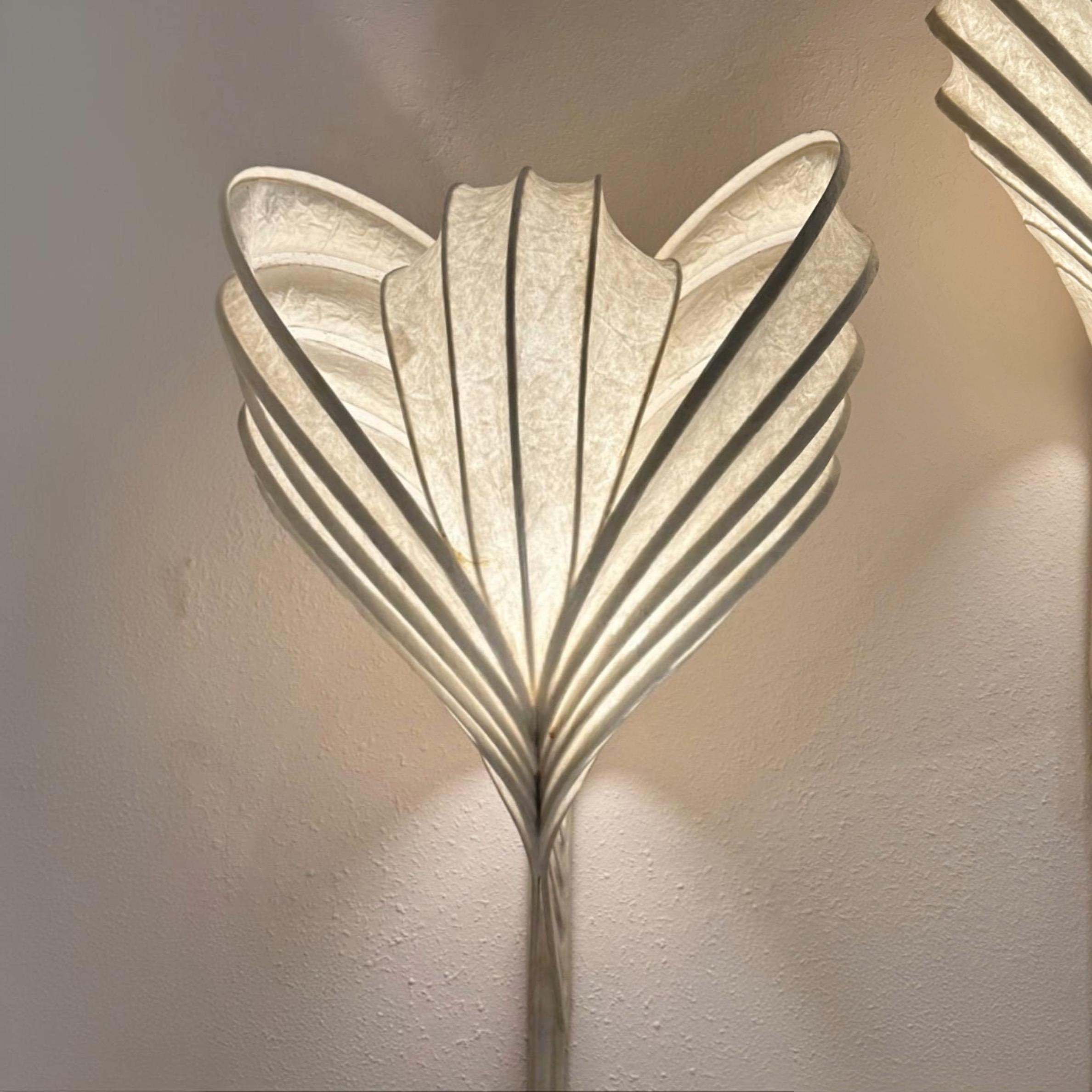 Organique Paire d'appliques lumineuses sculpturales de Stephen White Eugene, Oregon, vers les années 2000 en vente