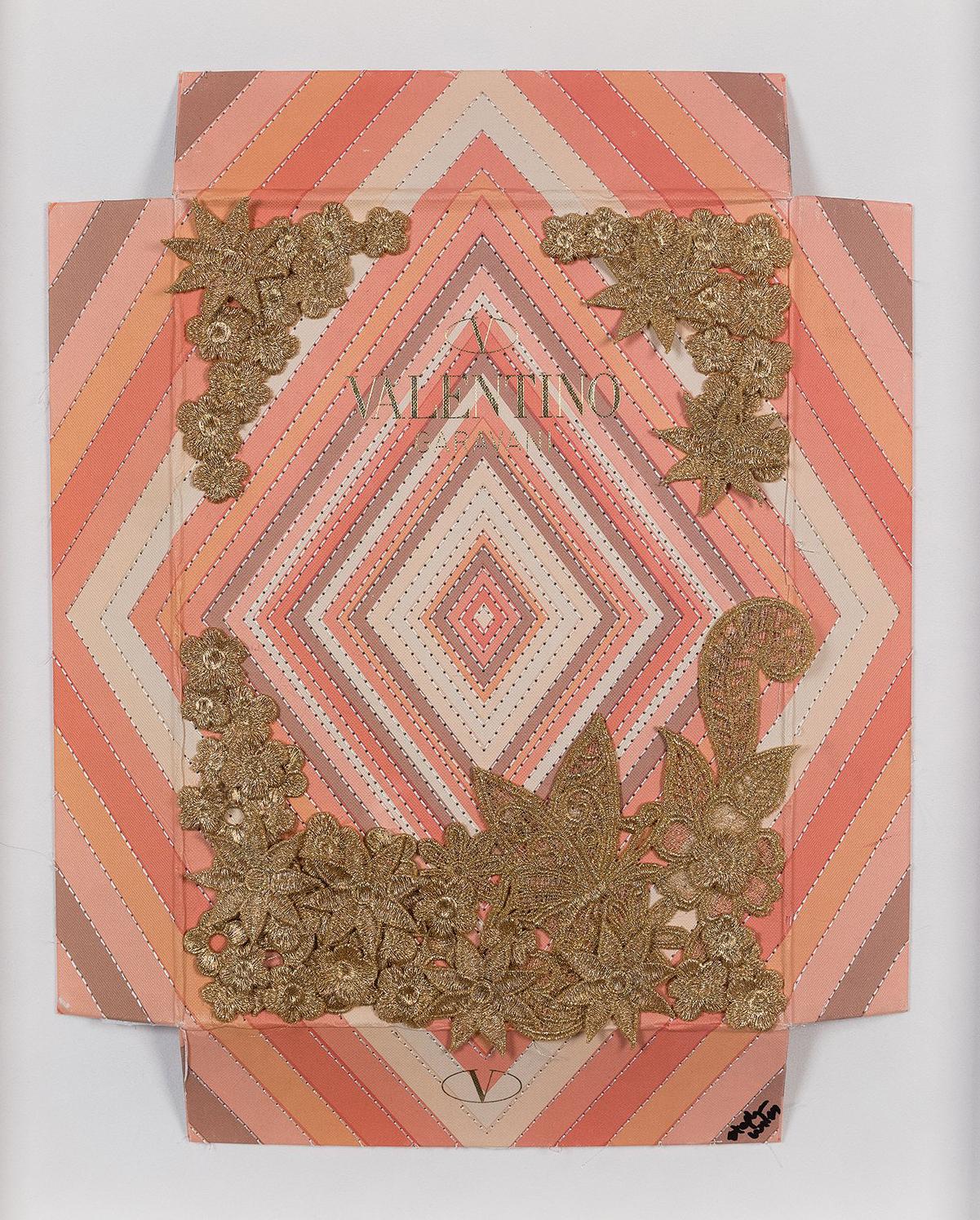 Valentino Naranja Diamante - Mixed Media Art Contemporáneo de Stephen Wilson