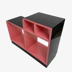 Piantane Art Deco a gradini laccate in nero e rosa