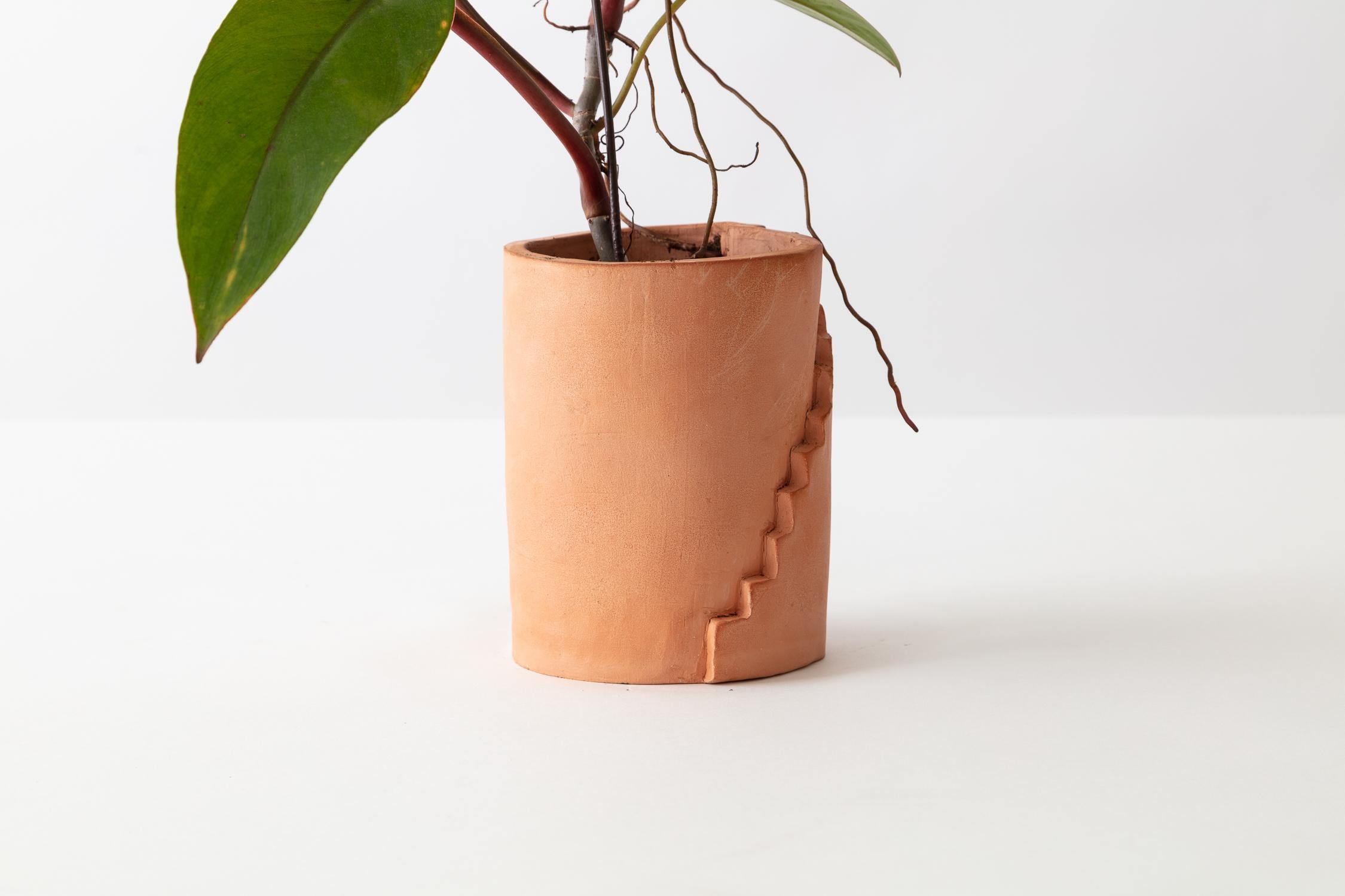 red clay planters