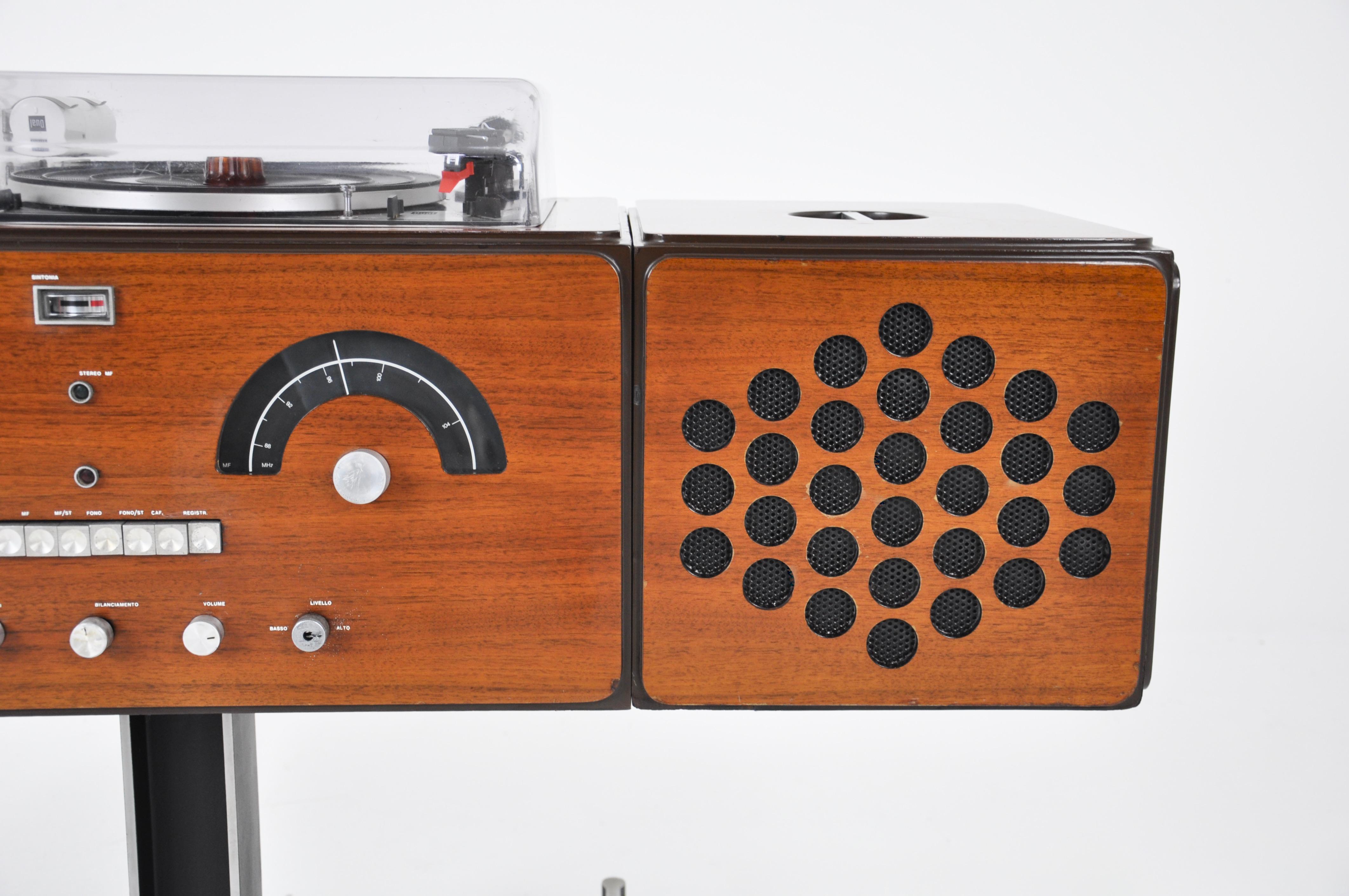 Stereo RR-126  radio by Pier Giacomo & Achille Castiglioni for Brionvega, 1960s For Sale 3