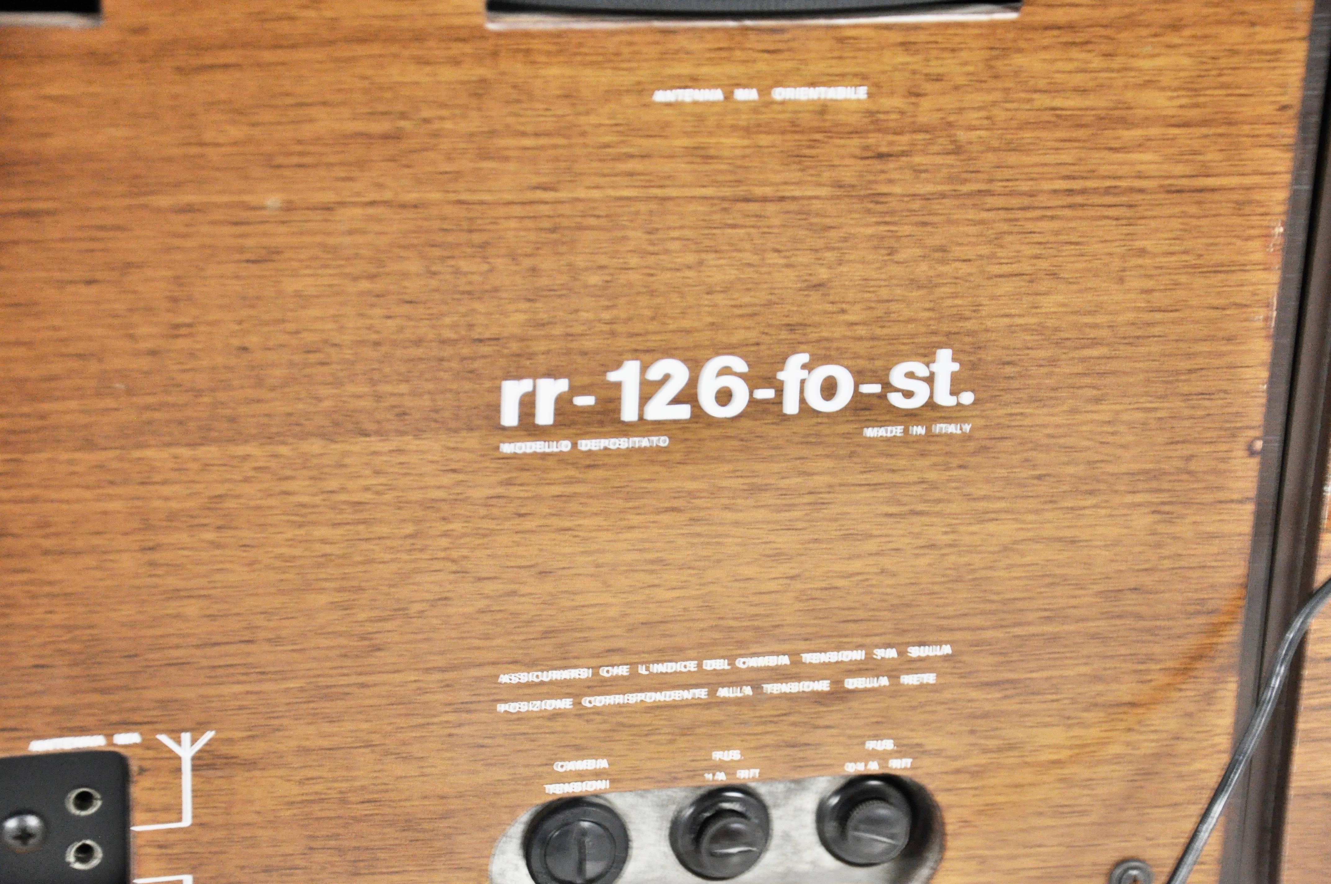 Stereo RR-126  radio by Pier Giacomo & Achille Castiglioni for Brionvega, 1960s For Sale 8