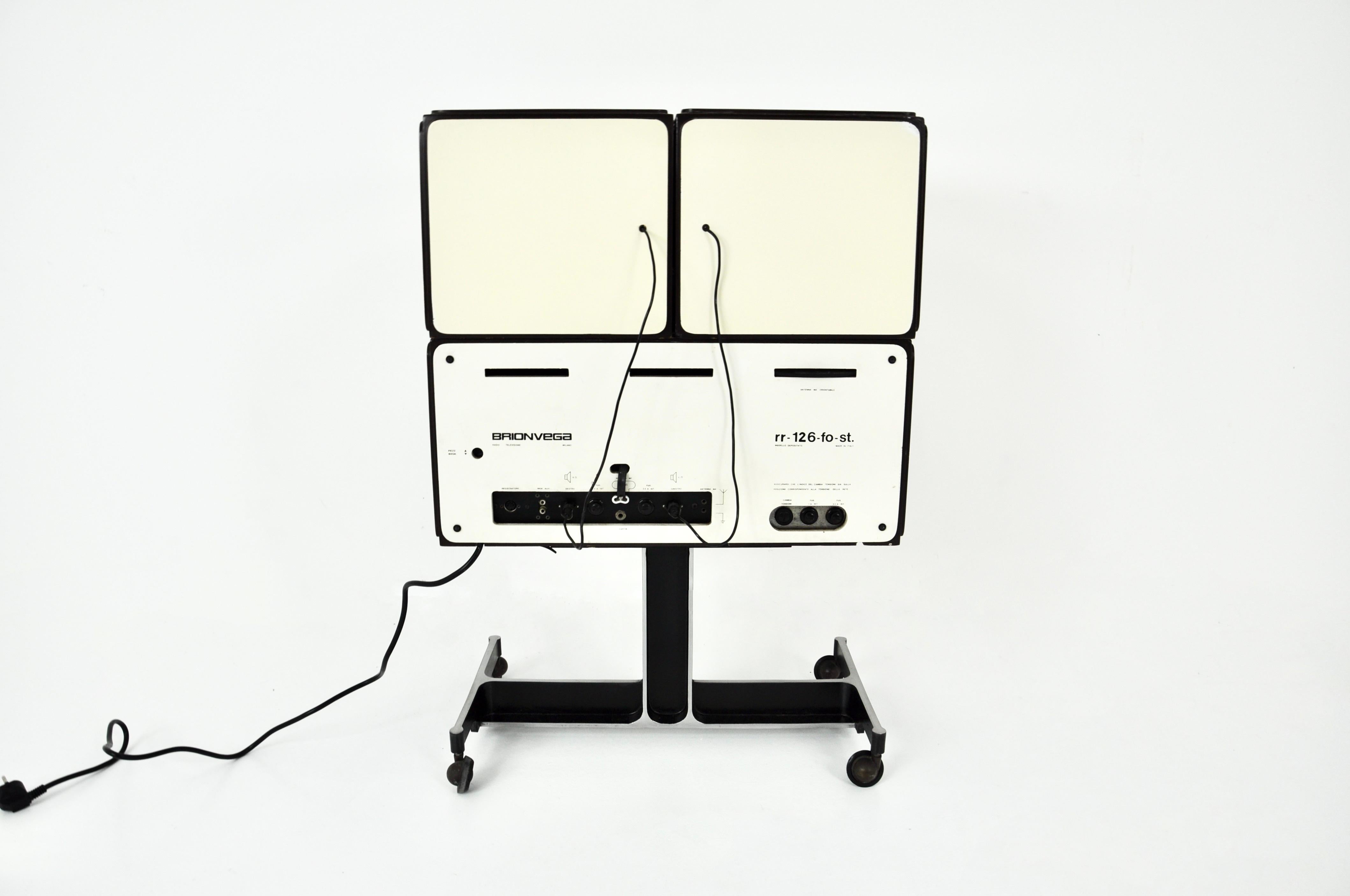 Radio stéréophonique RR-126 de F.lli Castiglioni pour Brionvega, années 1960 1