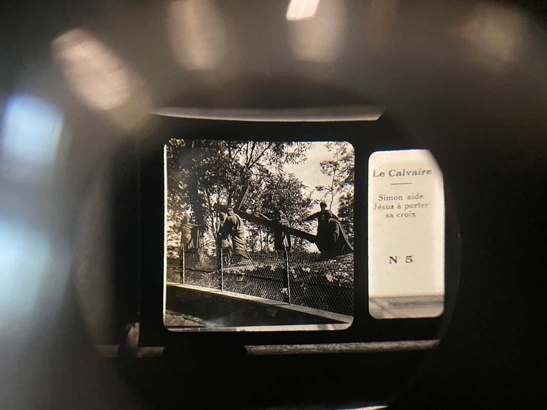 Stereoscope by Unis France, France, circa 1910 8