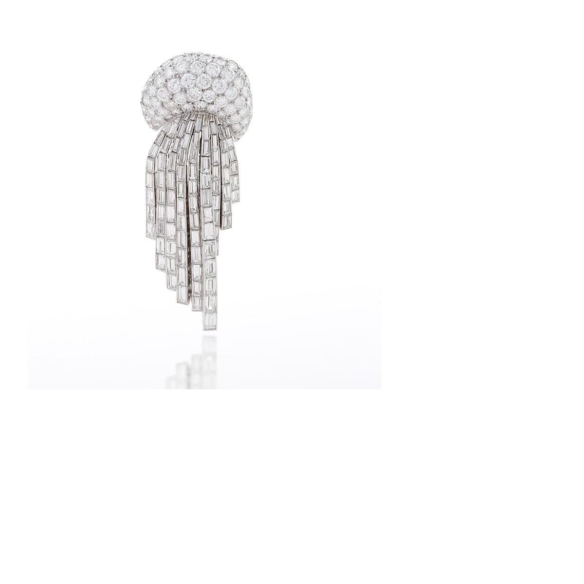 Sterlé Diamond and Platinum Double Clip/Brooch In Excellent Condition In New York, NY