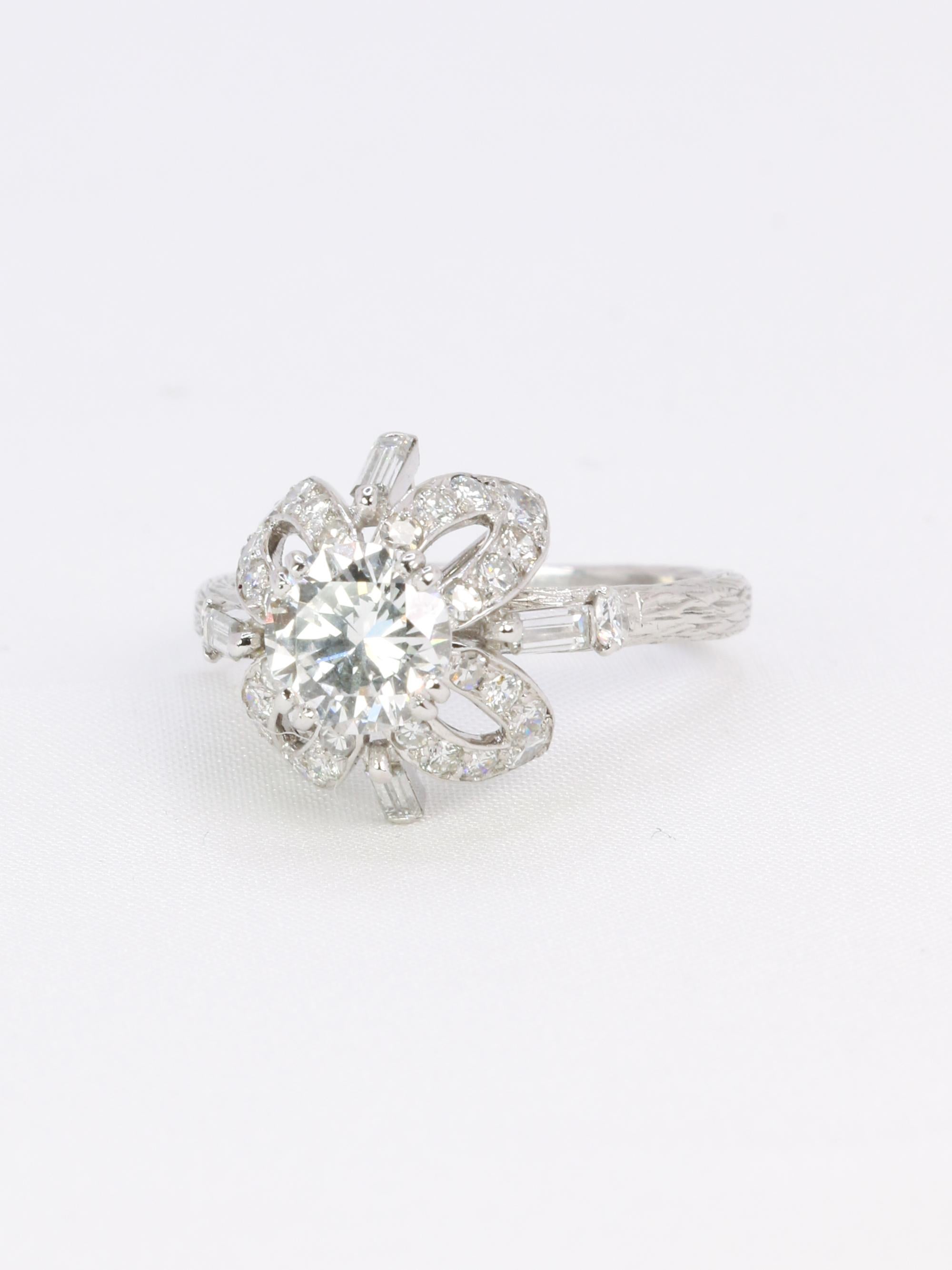 STERLE Anello solitario con diamante rotondo da 1,11 carati in platino In condizioni buone in vendita a PARIS, FR