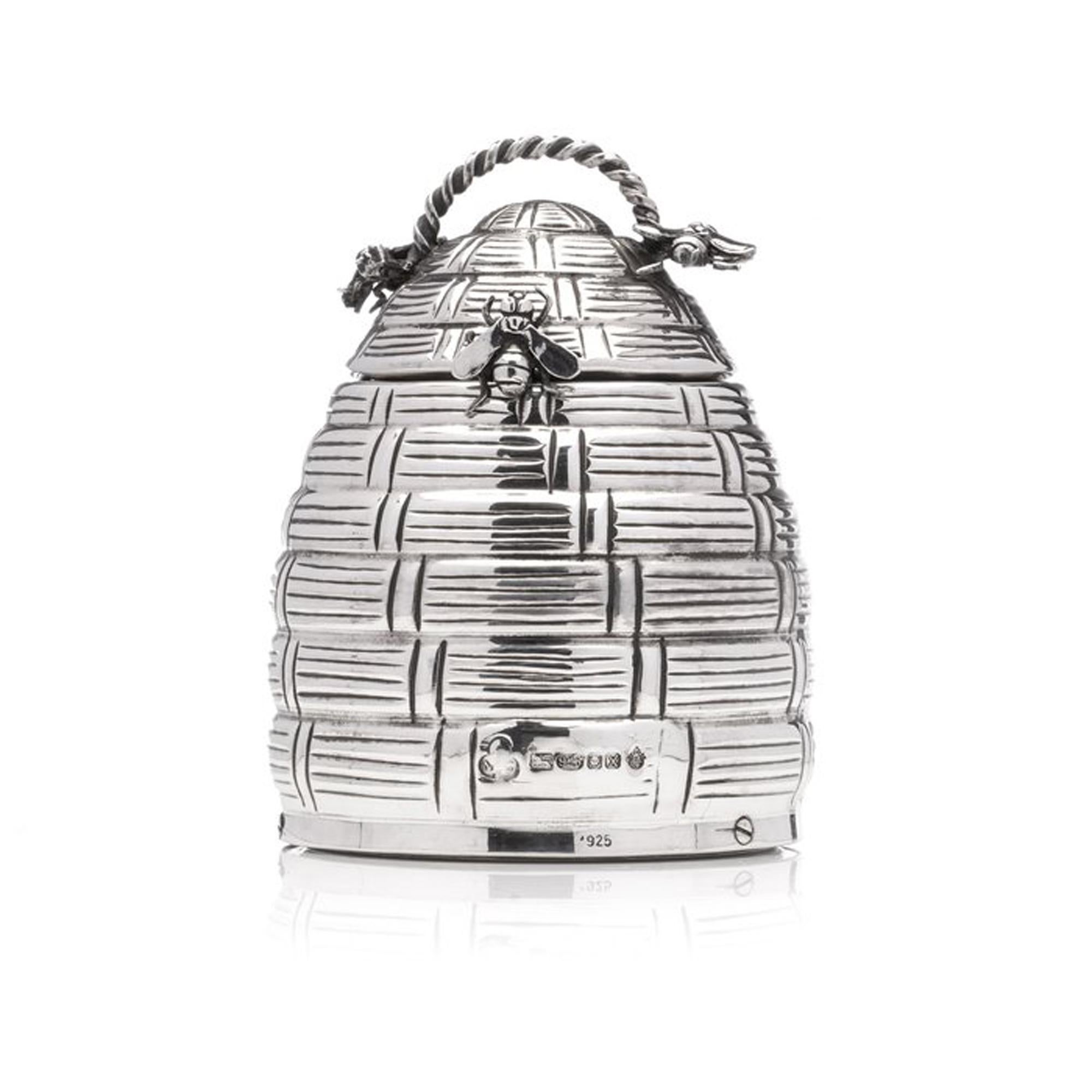 British Sterling 925 silver beehive honey pot with a spoon For Sale