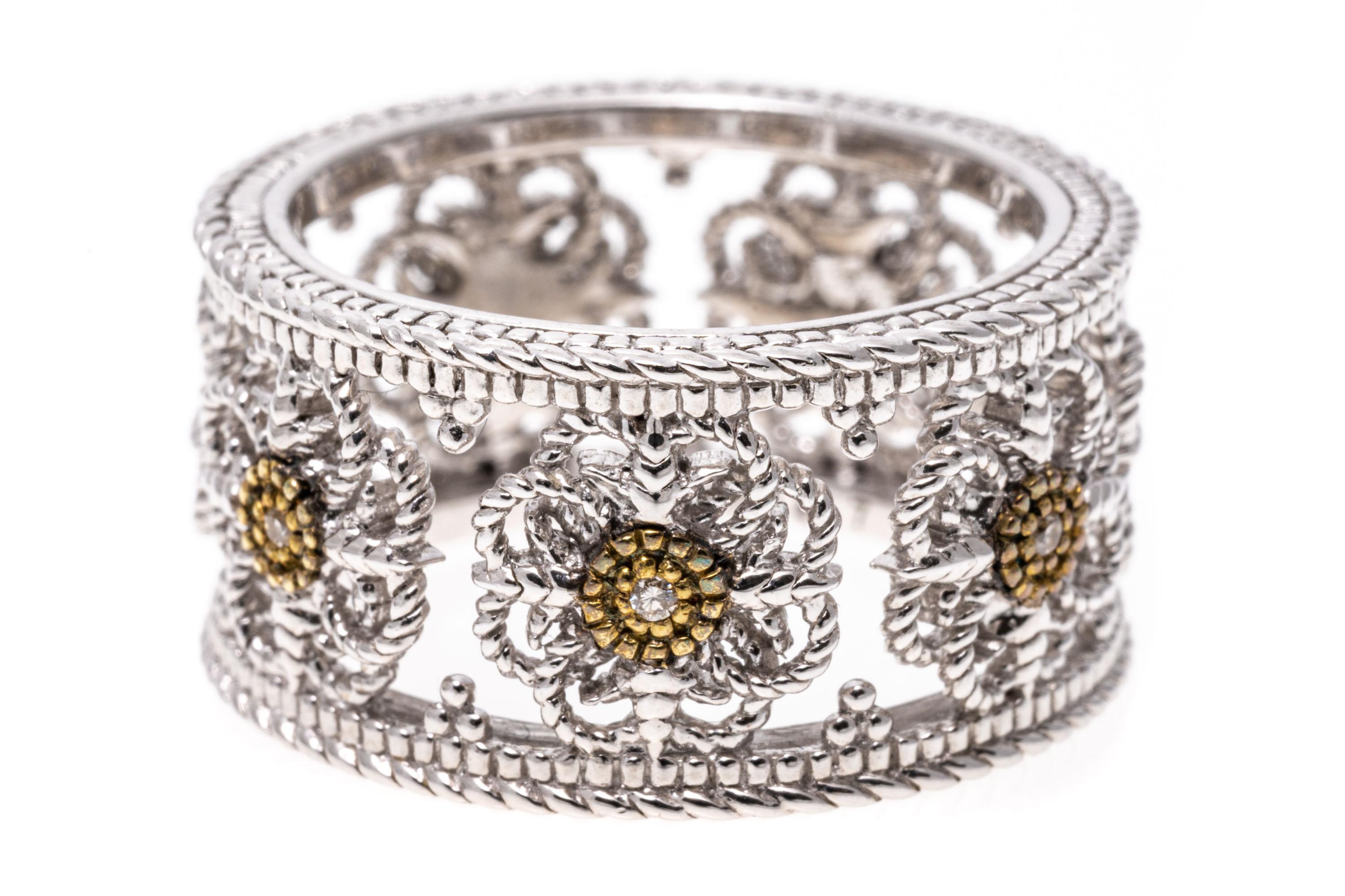 Taille ronde Anneau d'éternité en argent sterling et 18 carats à motif de fleur ultra large avec diamants en vente
