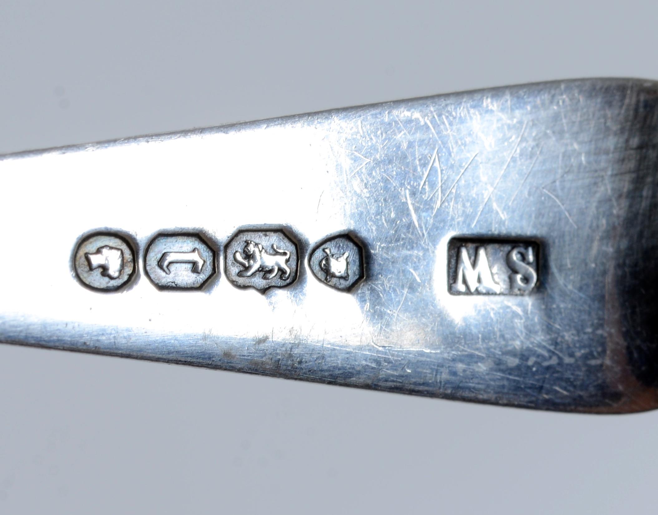 Cucchiaio in argento di Mary Sumner, importante donna argentiera dell'inizio del XIX secolo in vendita 2