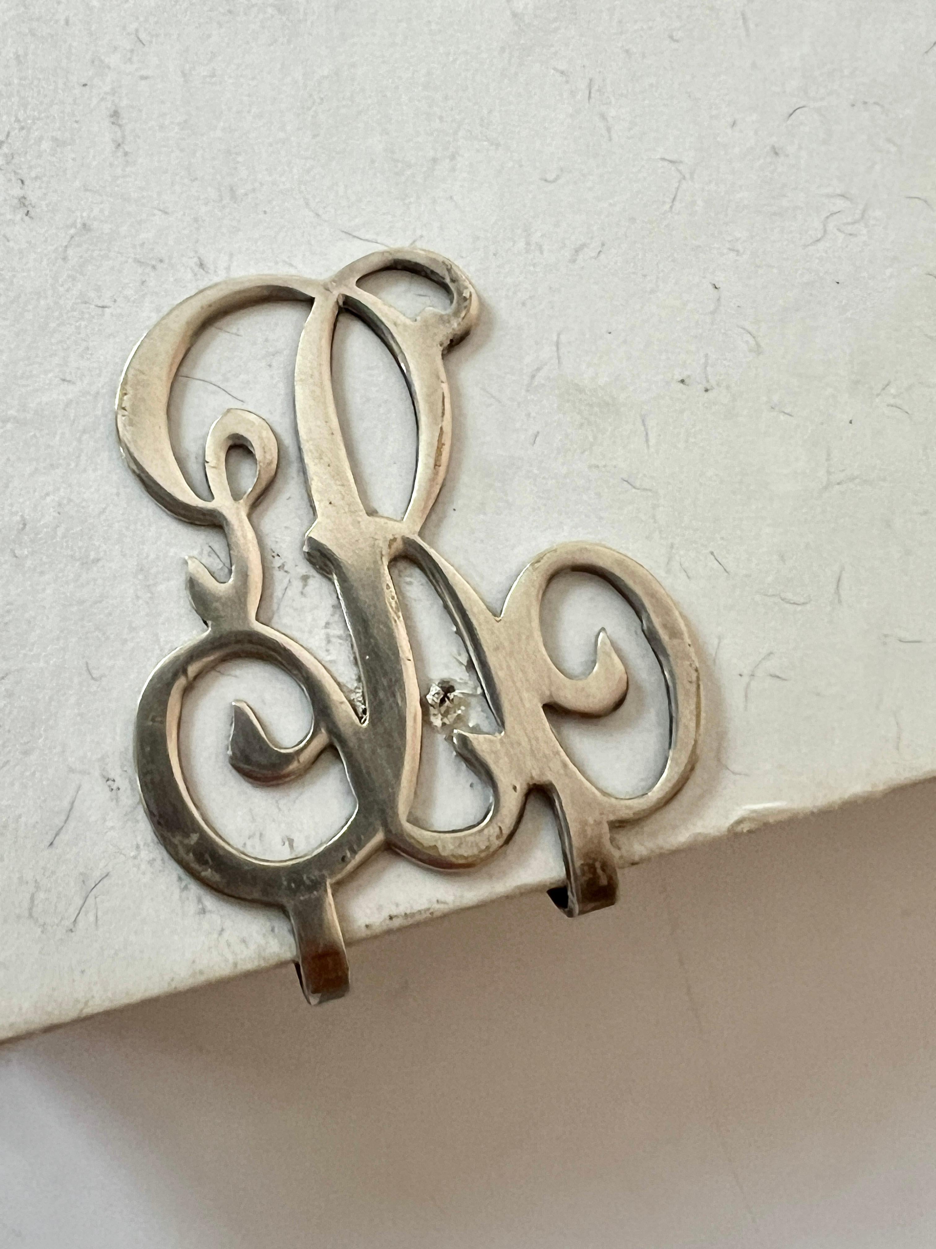 Sterling Bookmark with Letter R In Good Condition For Sale In Los Angeles, CA