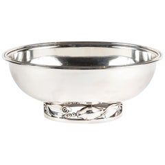 Mid-Century Modern Centerpieces