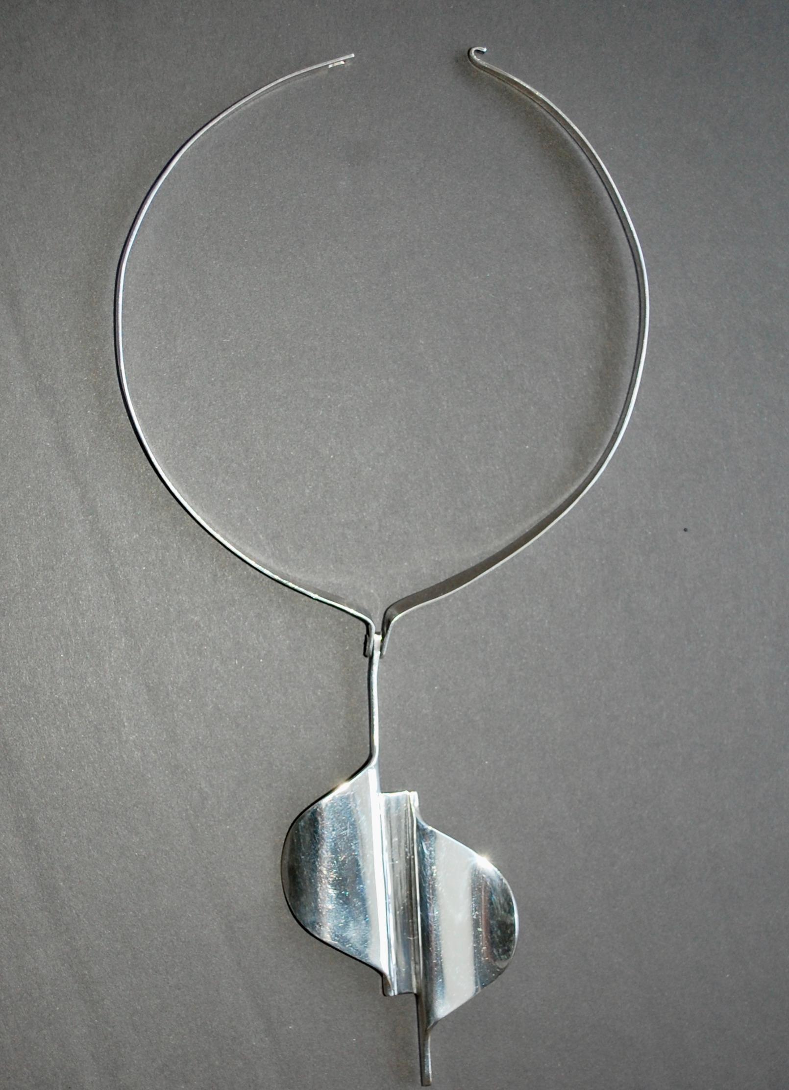 Sterling Chocker With Pendant In Excellent Condition For Sale In Lake Worth, FL