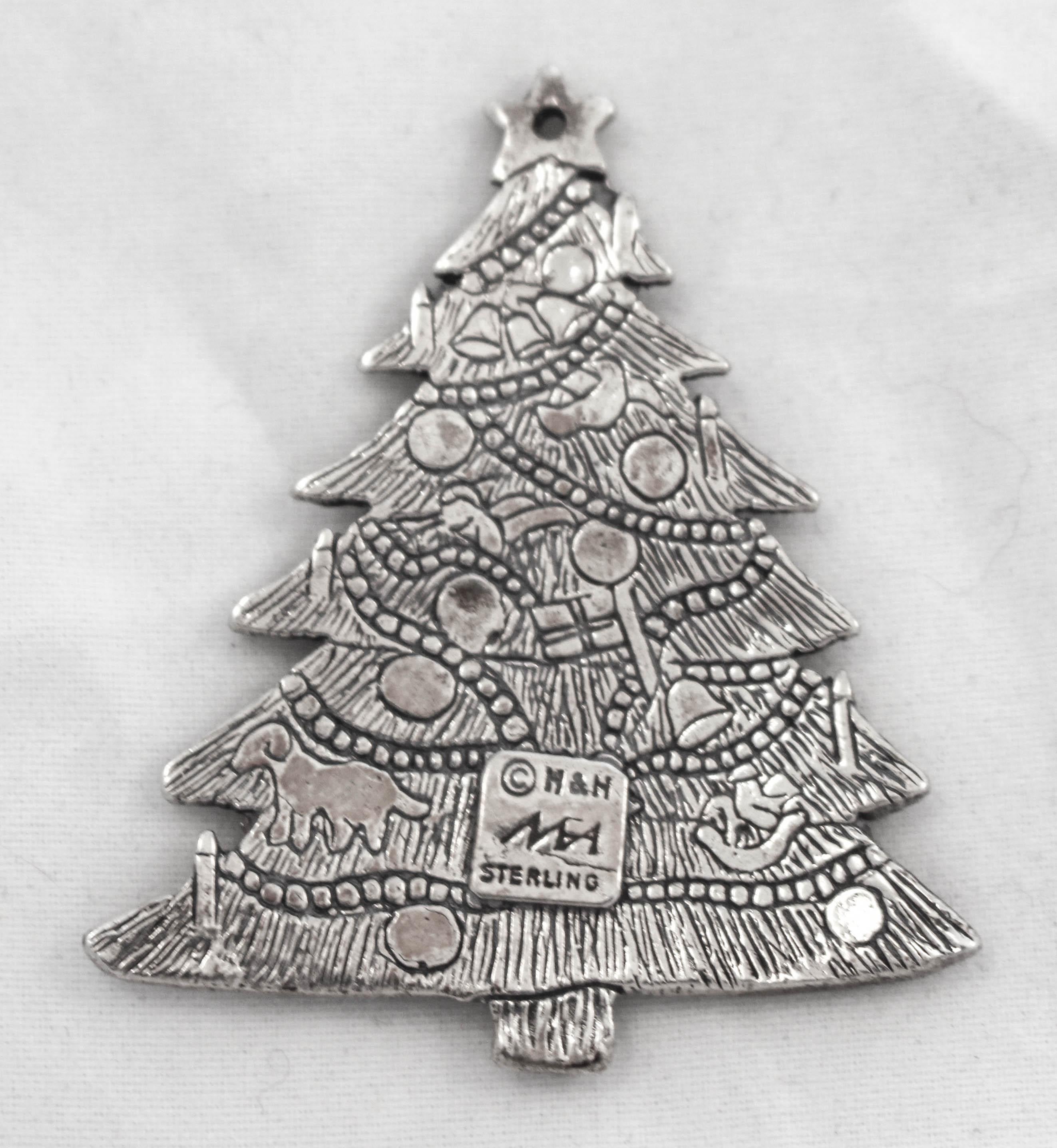 Sterling Christmas Tree Ornament In Excellent Condition In Brooklyn, NY