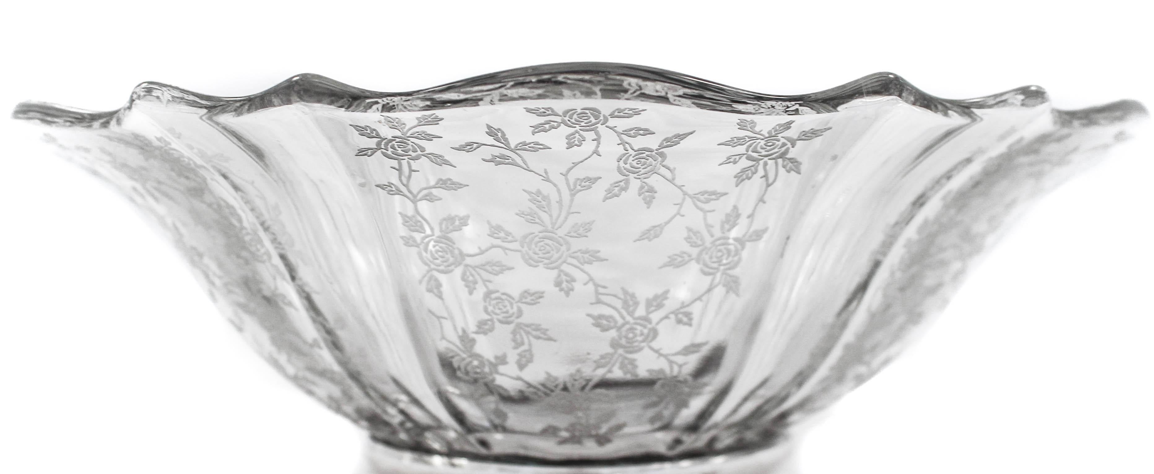 Being offered is a crystal bowl with a sterling silver base made by Hawkes Glass Company.
Based in Corning, NY, T.G. Hawkes & Co. (c.1880-1959) was established by Thomas Gibbons Hawkes (1846-1913). Born in Ireland, Hawkes immigrated to Brooklyn in