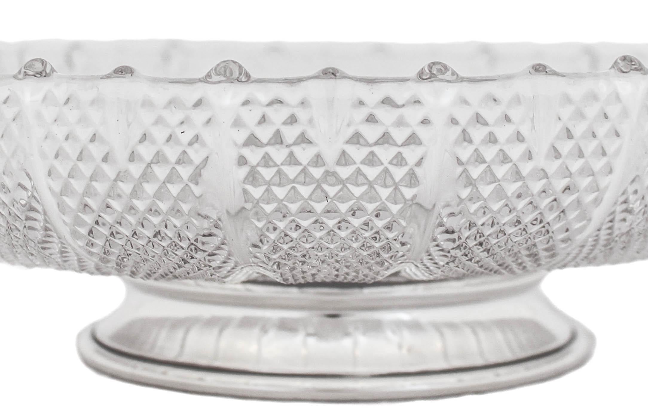 Sterling & Crystal Bowl In Excellent Condition For Sale In Brooklyn, NY