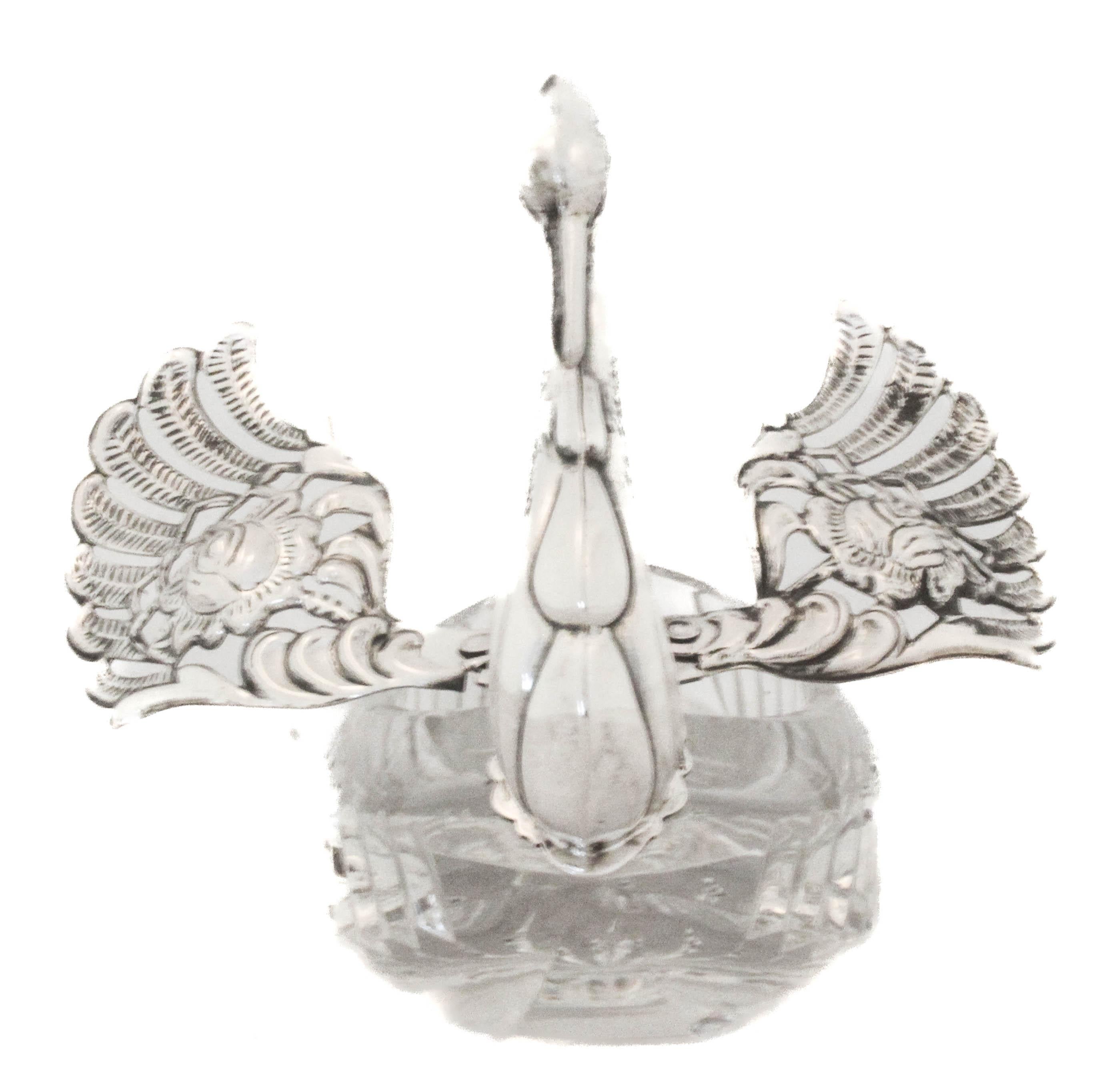 Metà XX secolo Cigno in argento e cristallo in vendita
