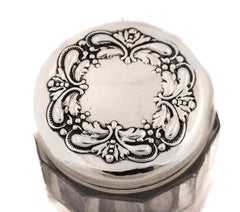 Jarre victorienne en argent et cristal