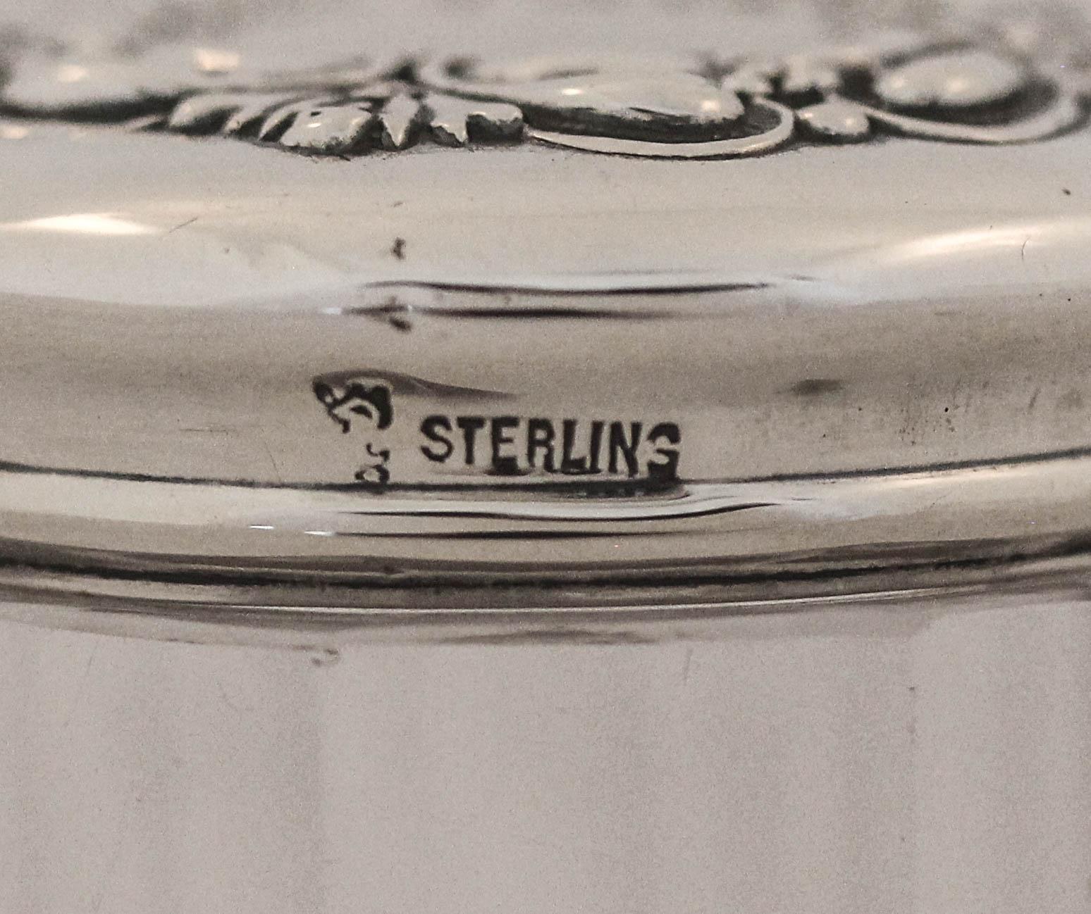 Jarra Victoriana de Cristal y Plata Fines del siglo XIX en venta