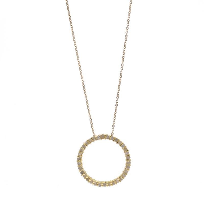 Contenu métallique : Argent sterling

Note sur le métal : Plaqué or

Informations sur les pierres

Diamants naturels
Carat(s) : 1.00ctw
Coupe : Brillant rond
Couleur : H - I - J
Clarté : I2 - I3

Total des carats : 1.00ctw

Style : Eternité
Style de