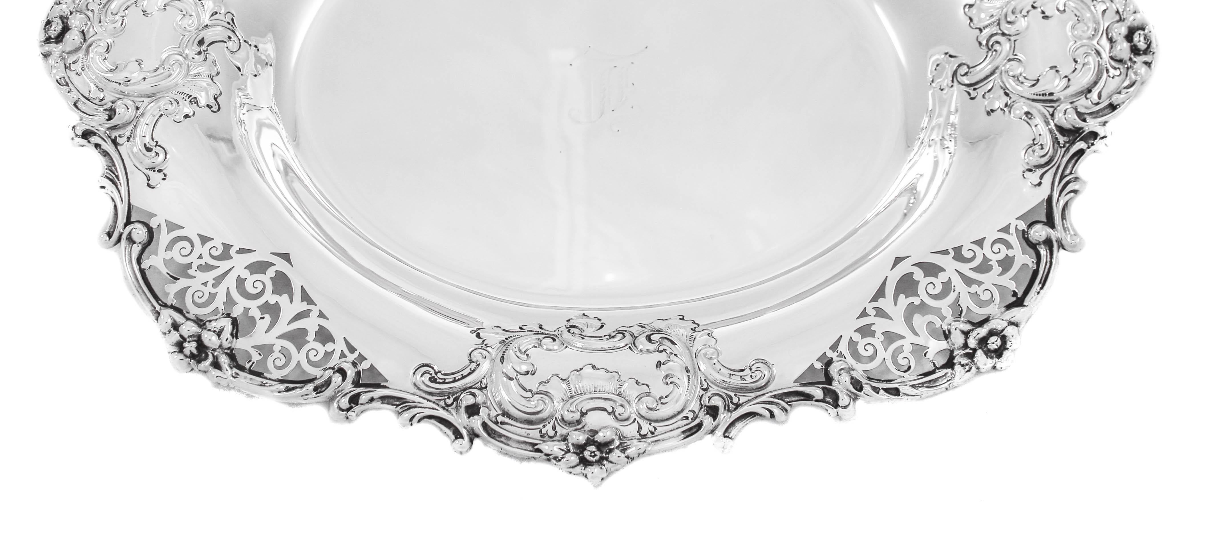 Sterling Dish, 1892 In Excellent Condition In Brooklyn, NY